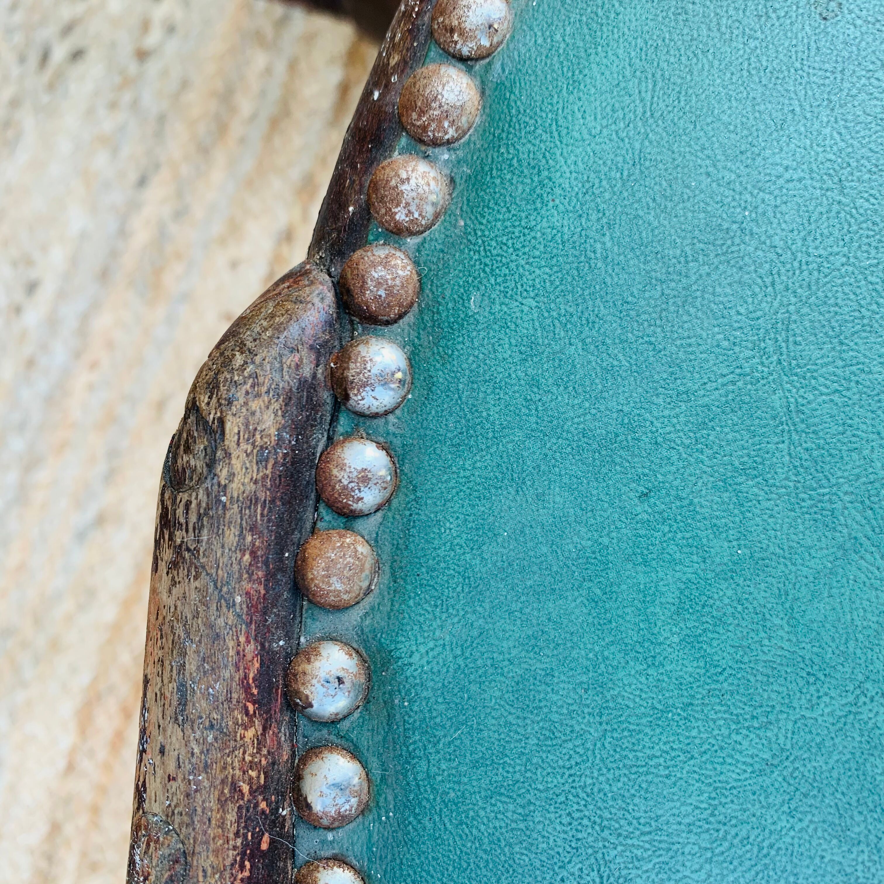 Pair of chairs Thonet n°28 model heart late nineteenth