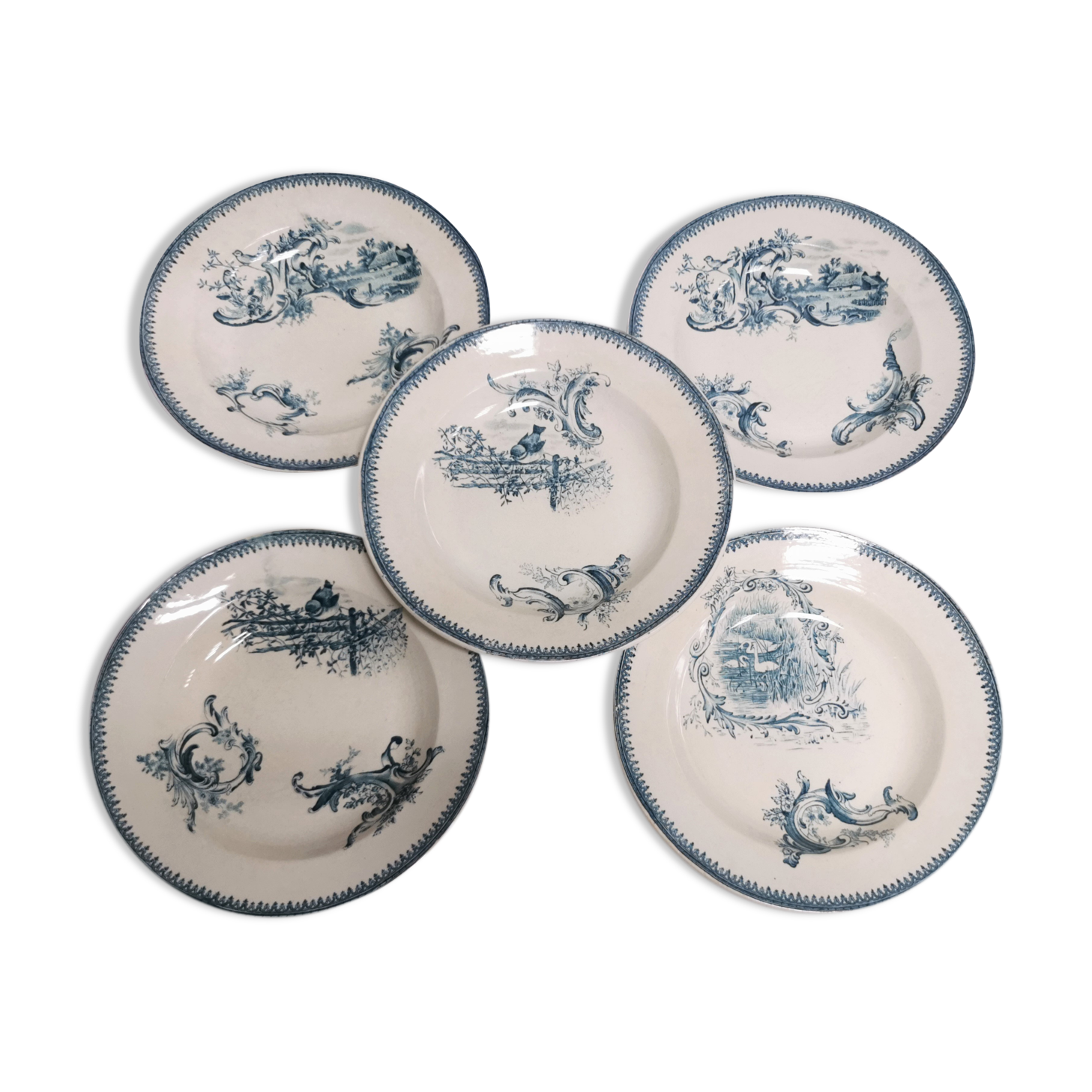 5 anciennes assiettes creuses Terre de fer rocaille faience pexonne