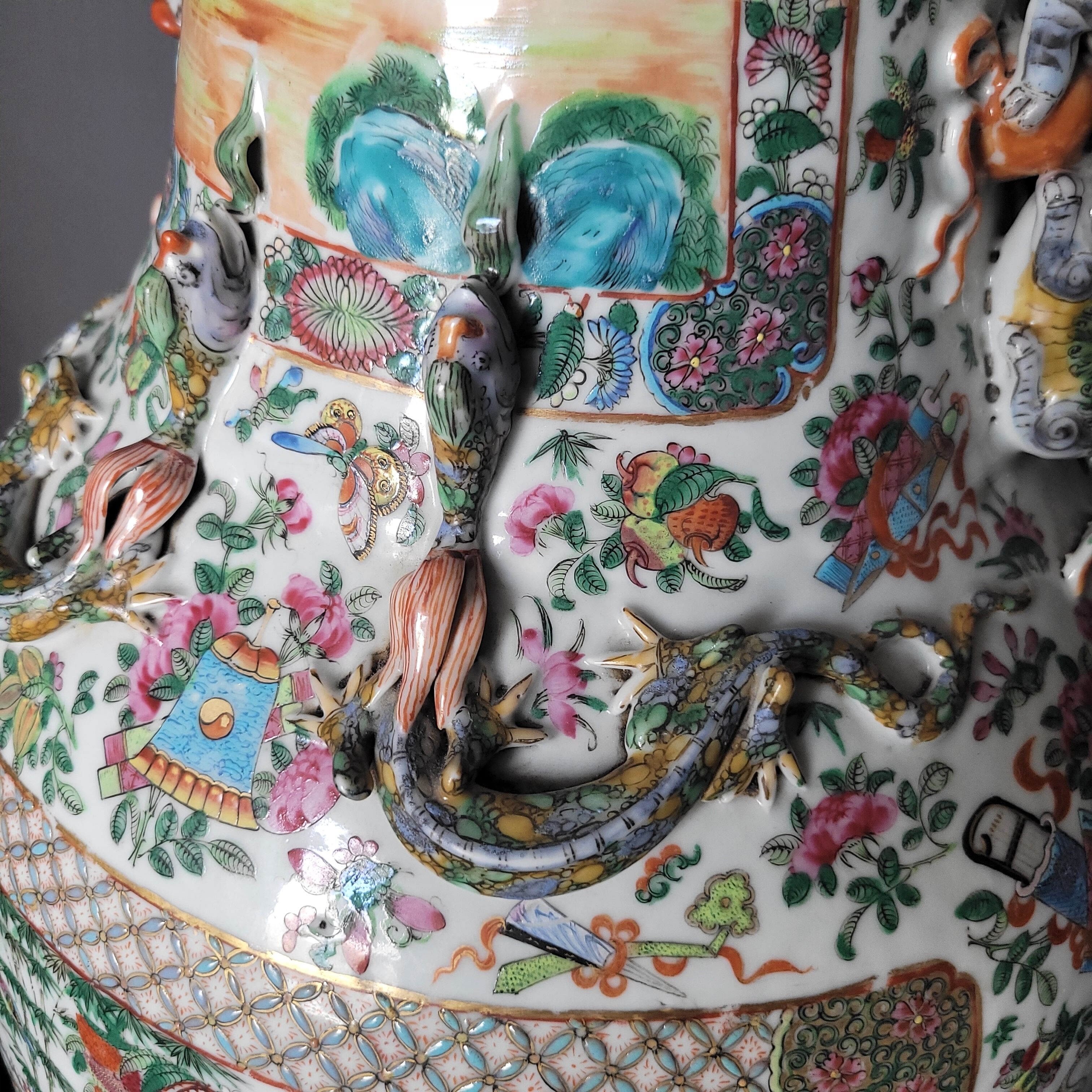 Very large Chinese vase (92 centimeters)