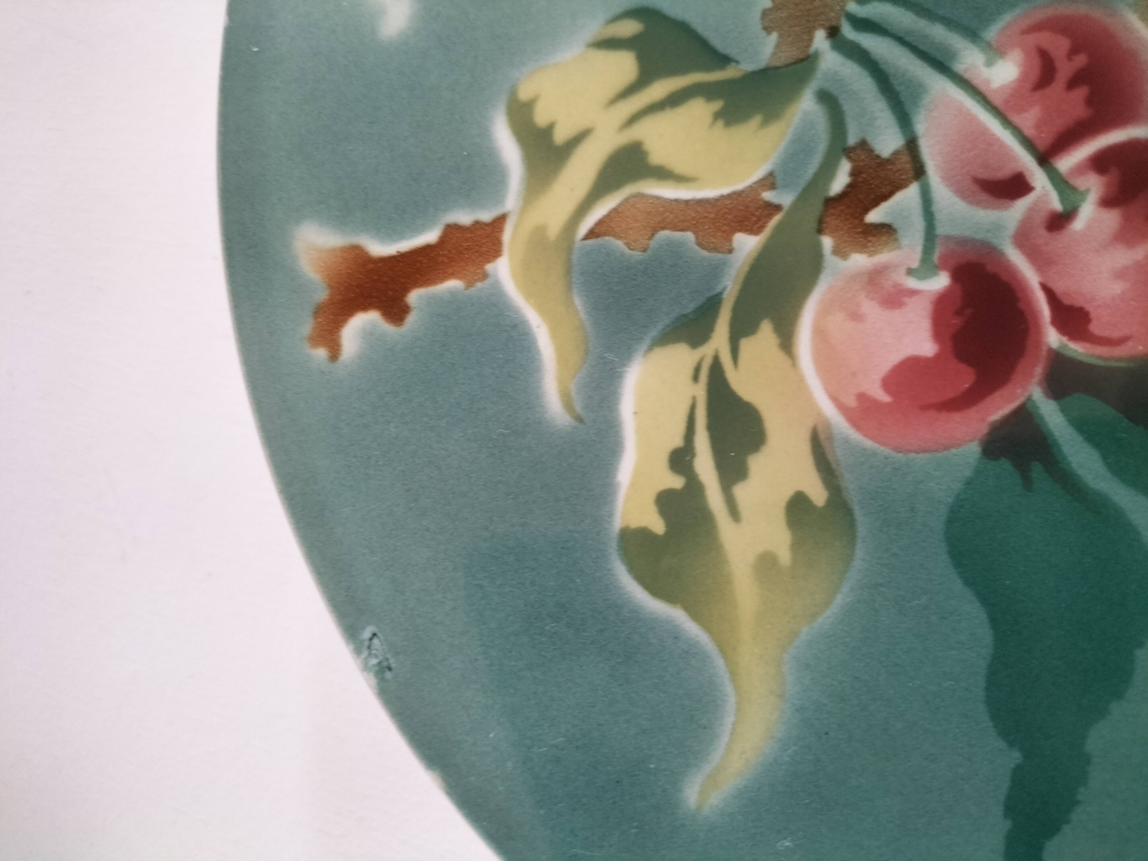 Saint-Amand Hamage plate – Stenciled cherry decoration 1945-1950