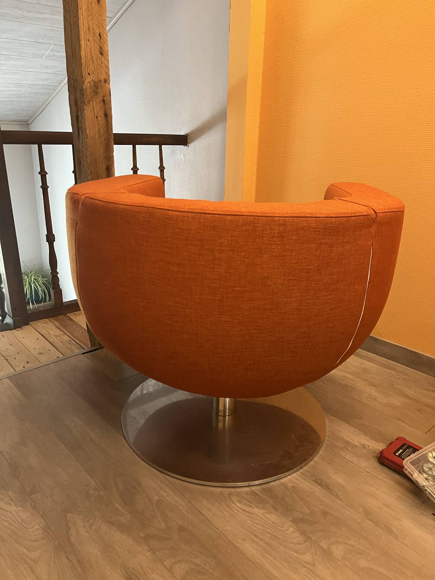 B&B Italia fauteuil design orange vintage / collector