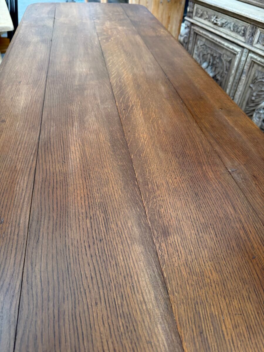 Draper's table from the early 20th century in oak