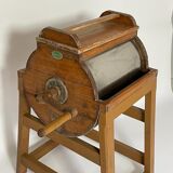 Butter churn