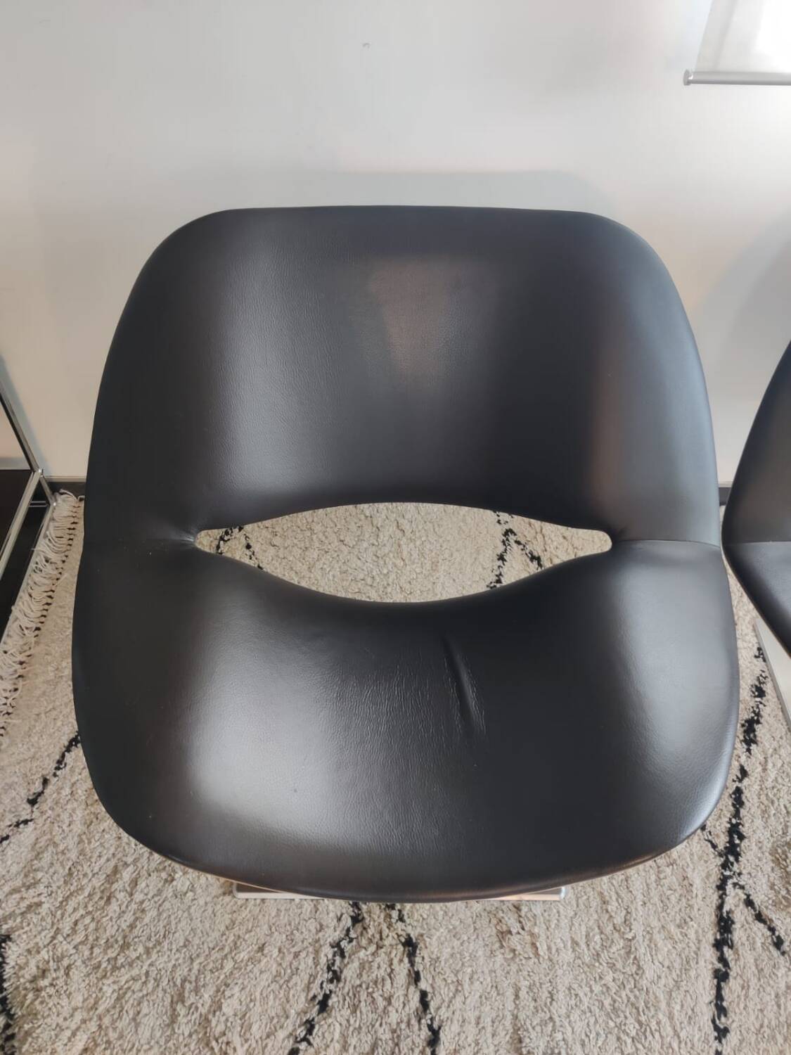 Pair of Lips armchairs