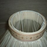 Lined skirted lampshade