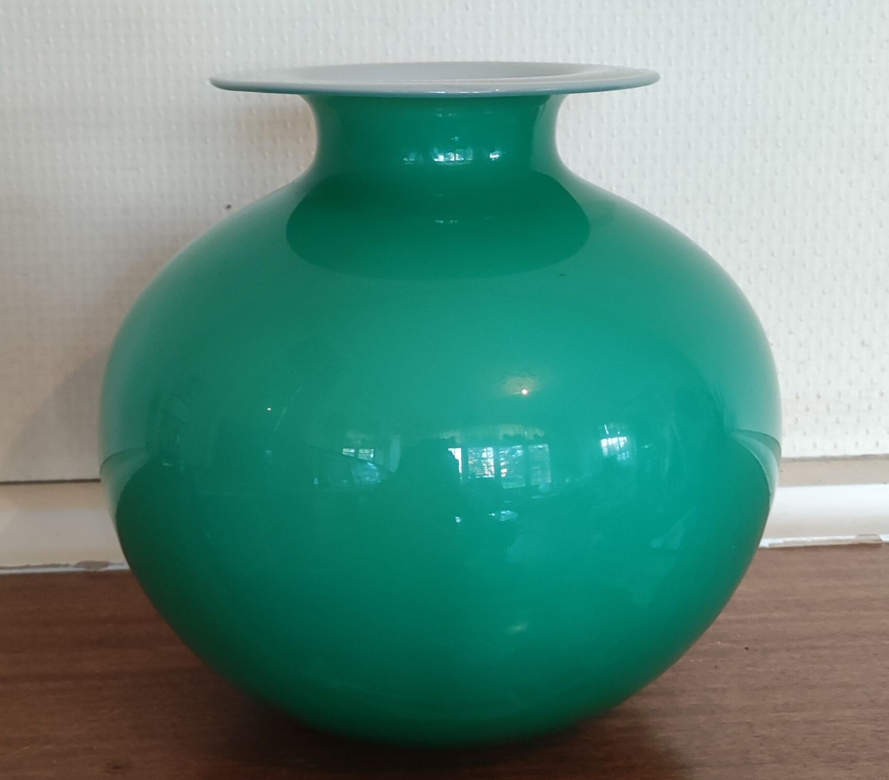 Vase boule vintage