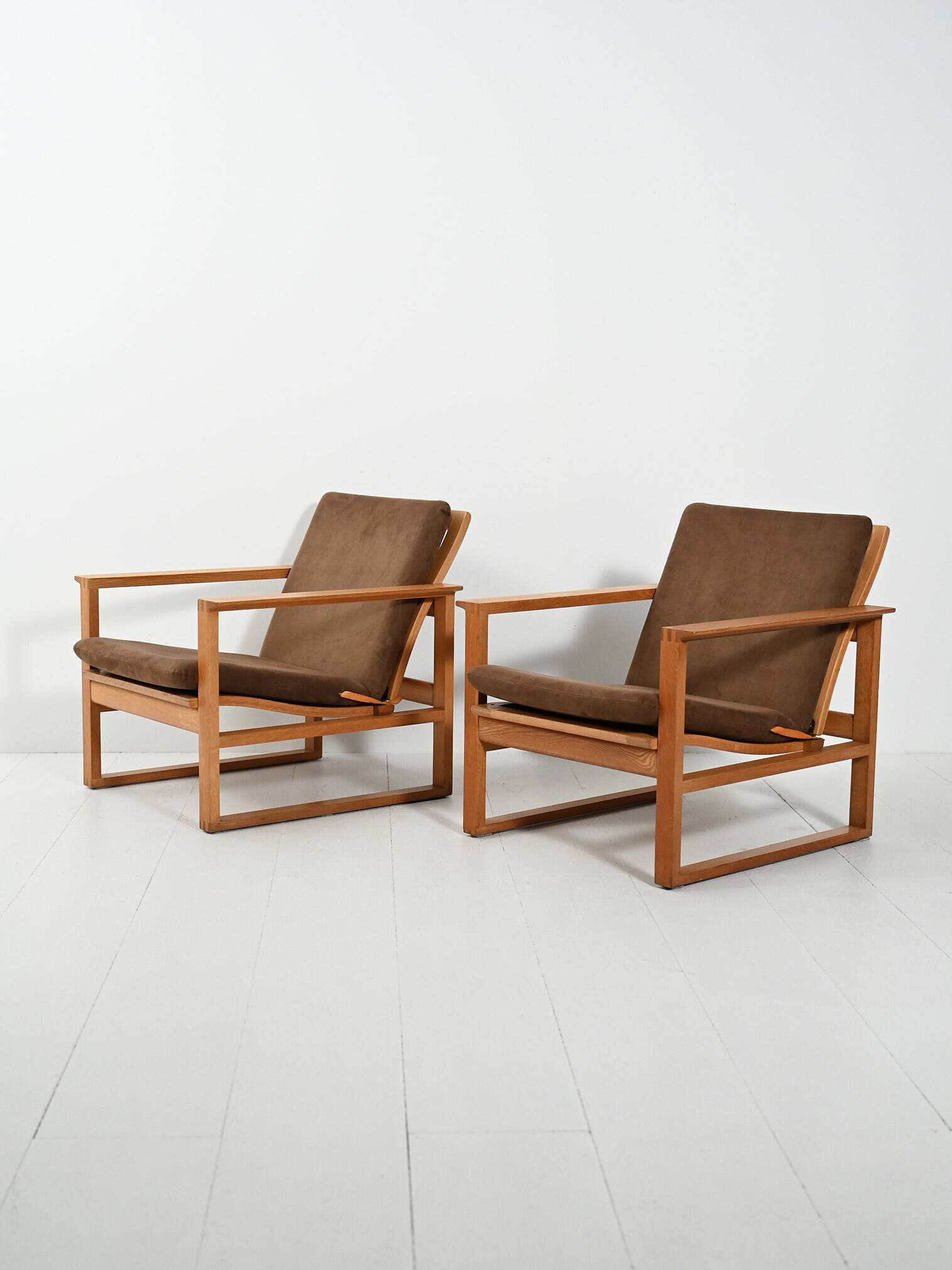 Pair of Børge Mogensen “Runner Chair” Lounge Chairs