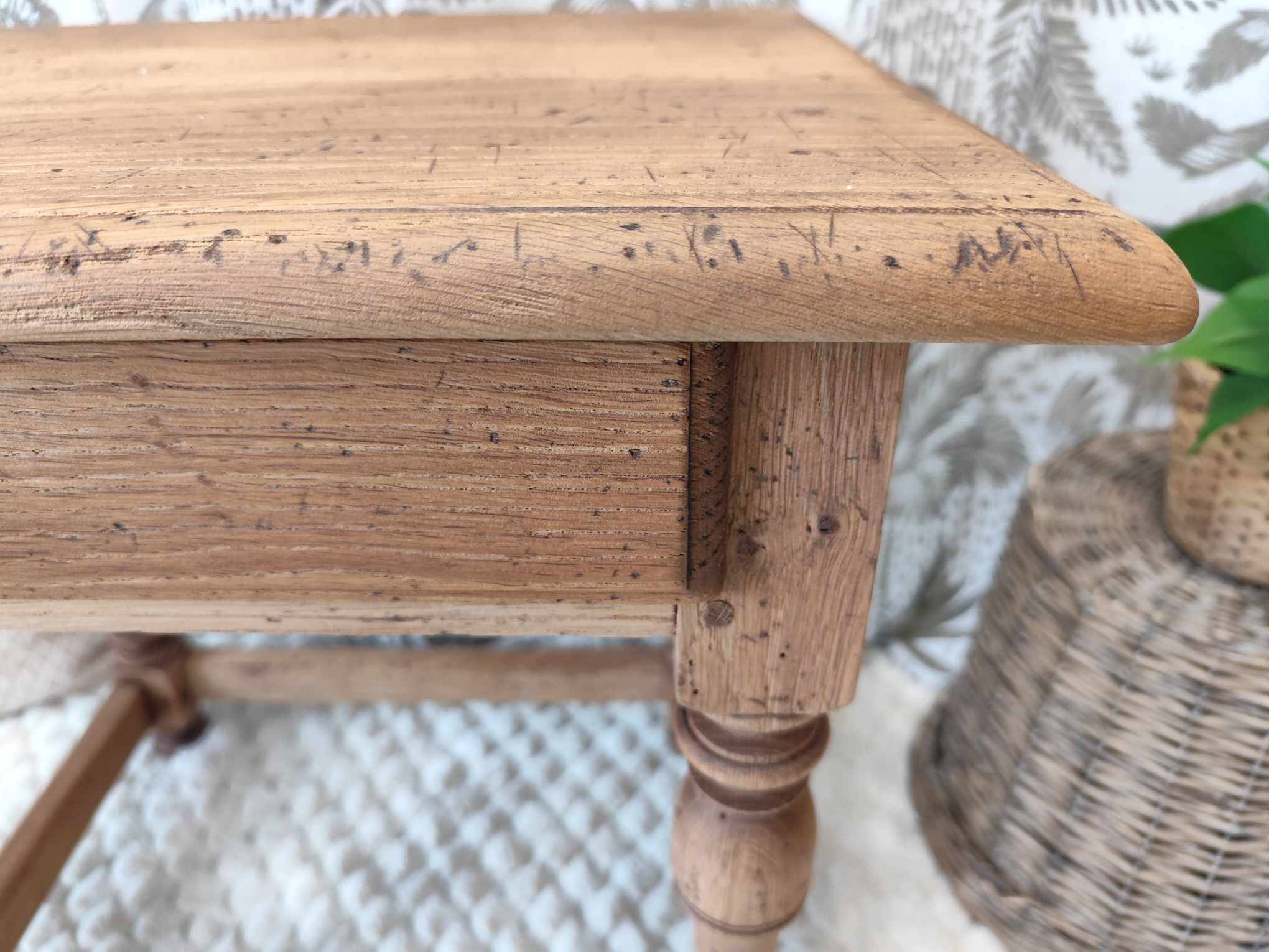 Table de chevet bois