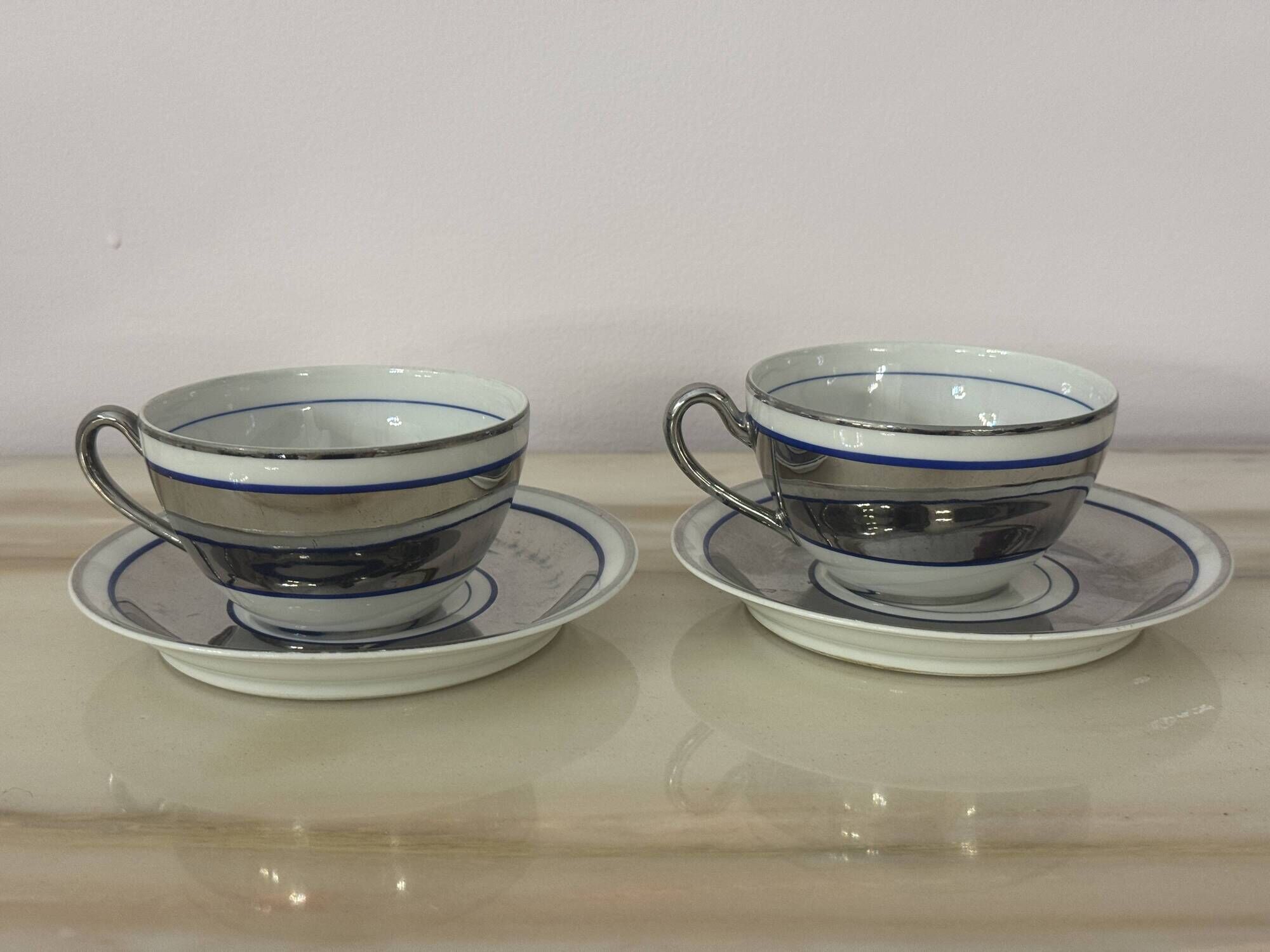 Set of 2 Limoges Chapus et Fils Porcelain Tea Cups and Saucers