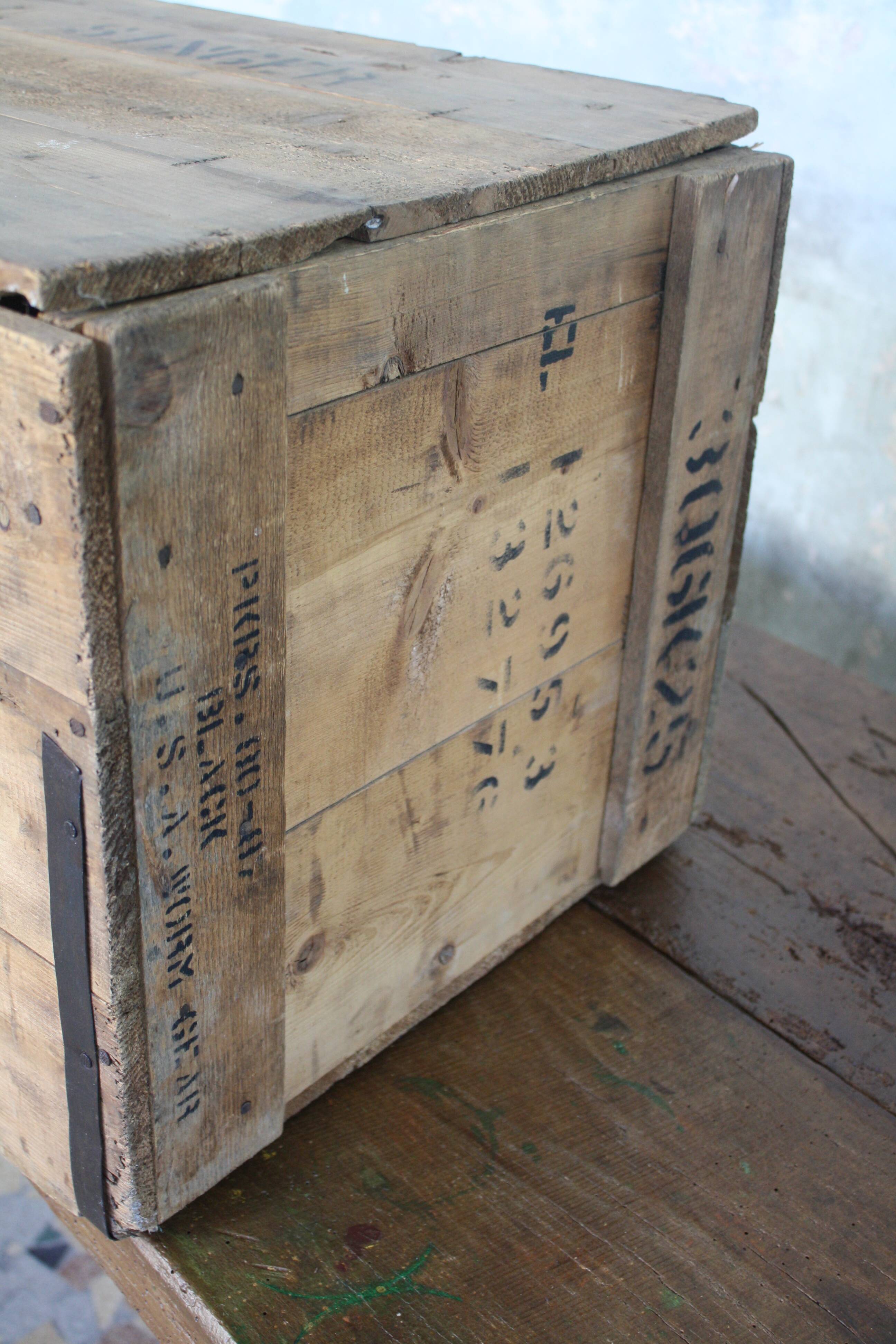 Caisse en bois 1950