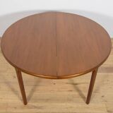 Mid-Century Round Extendable Dining Table from McIntosh, United Knigdom, 19