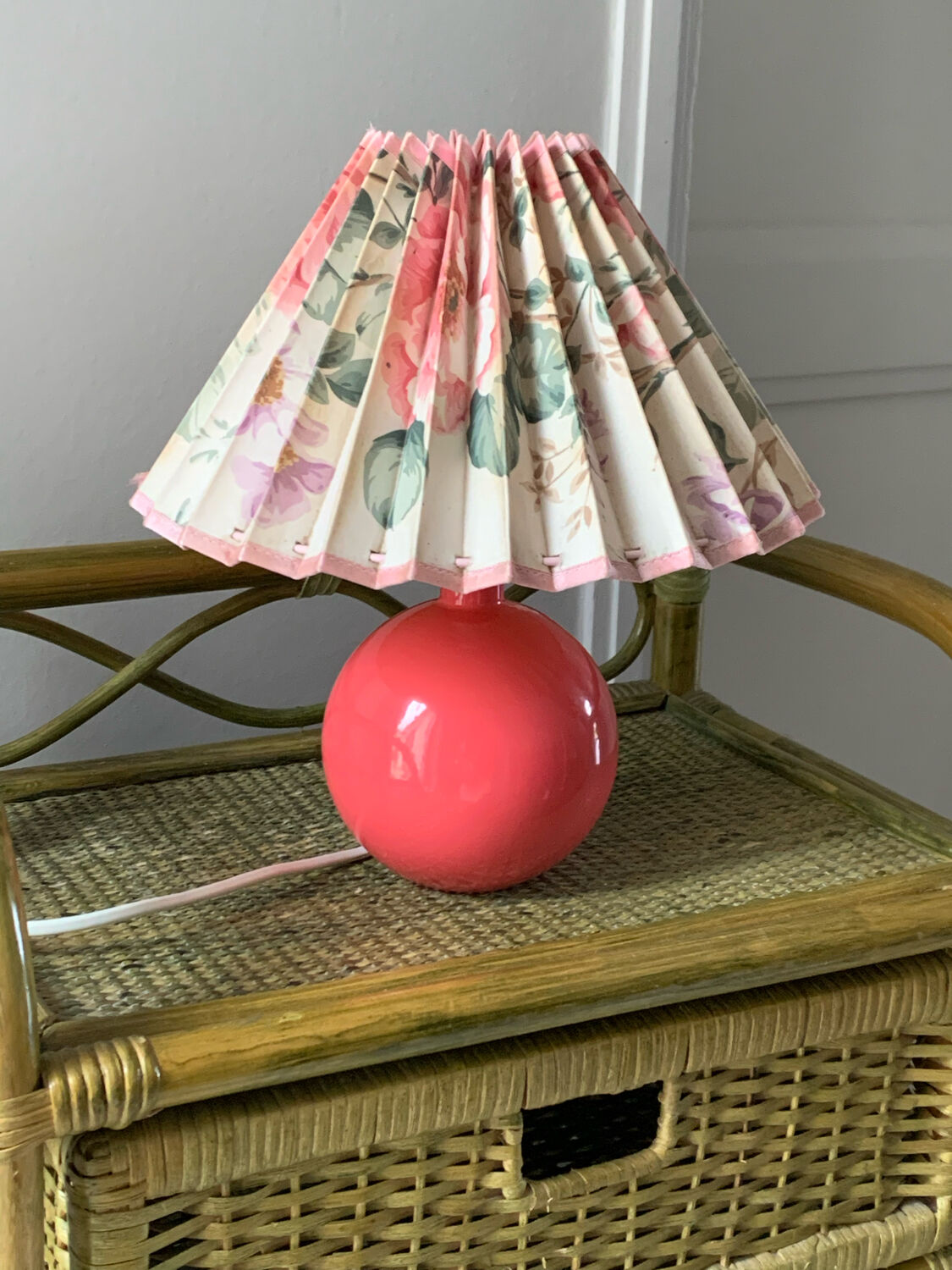 Vintage ball lamp