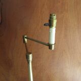 Lampe liseuse sur pied depliable et articulee