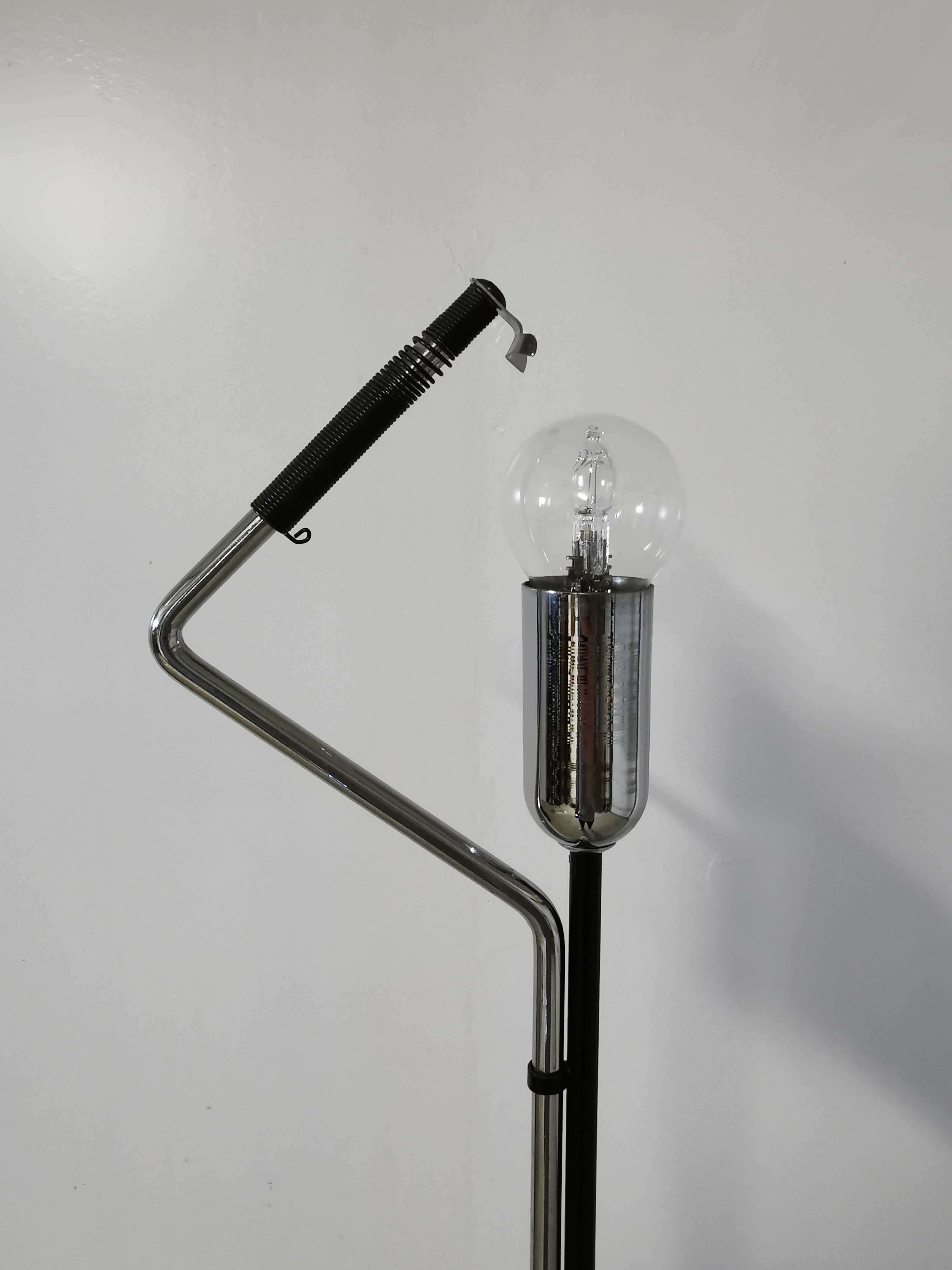 Floor lamp in opaline and marble, Italian work, 1980