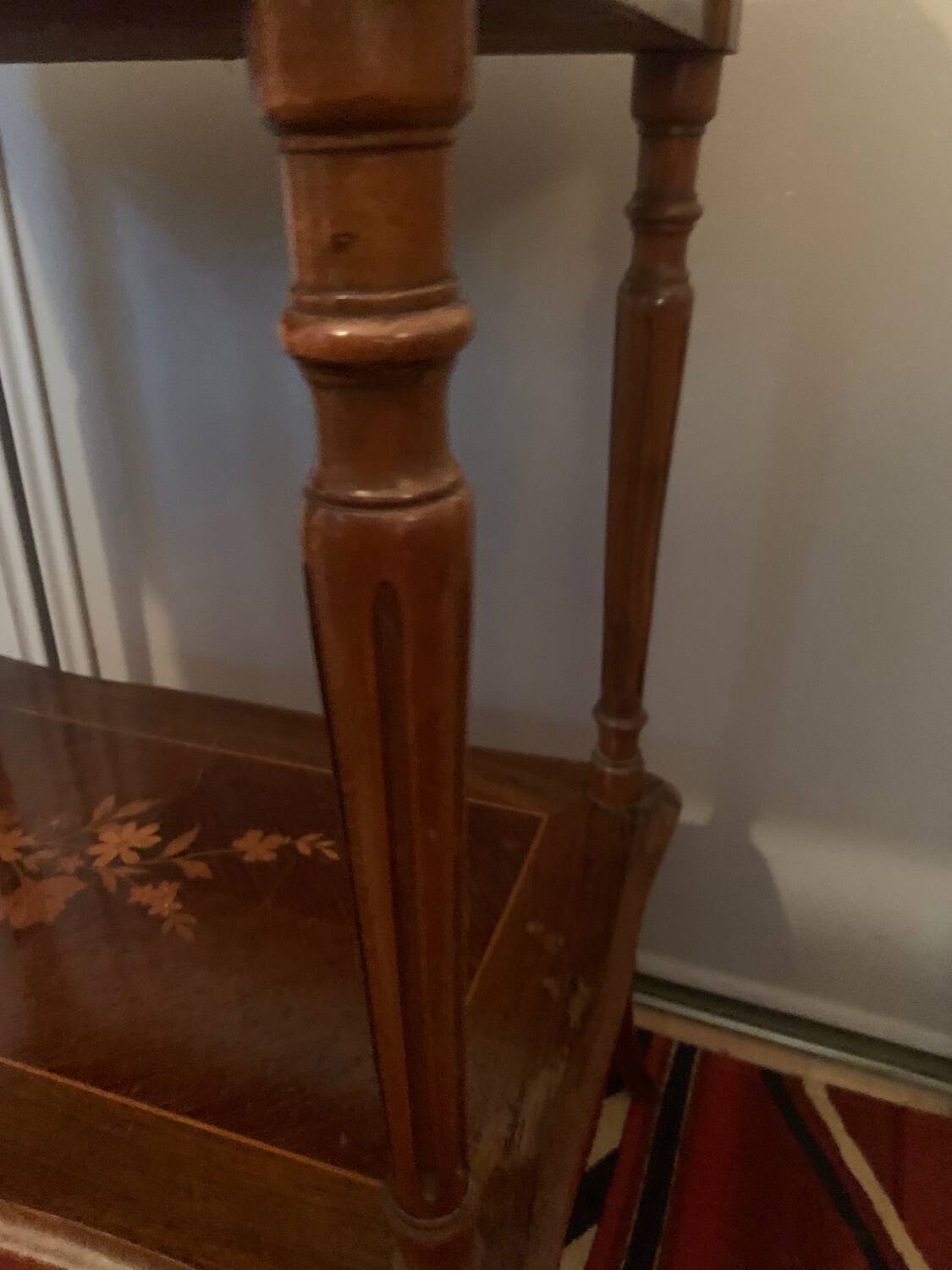 Occasional table with marquetry