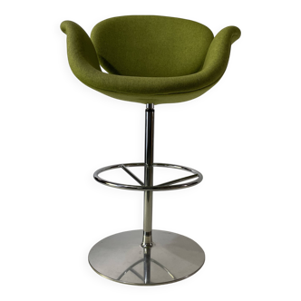 Little Tulip bar stool by Pierre Paulin Artifort