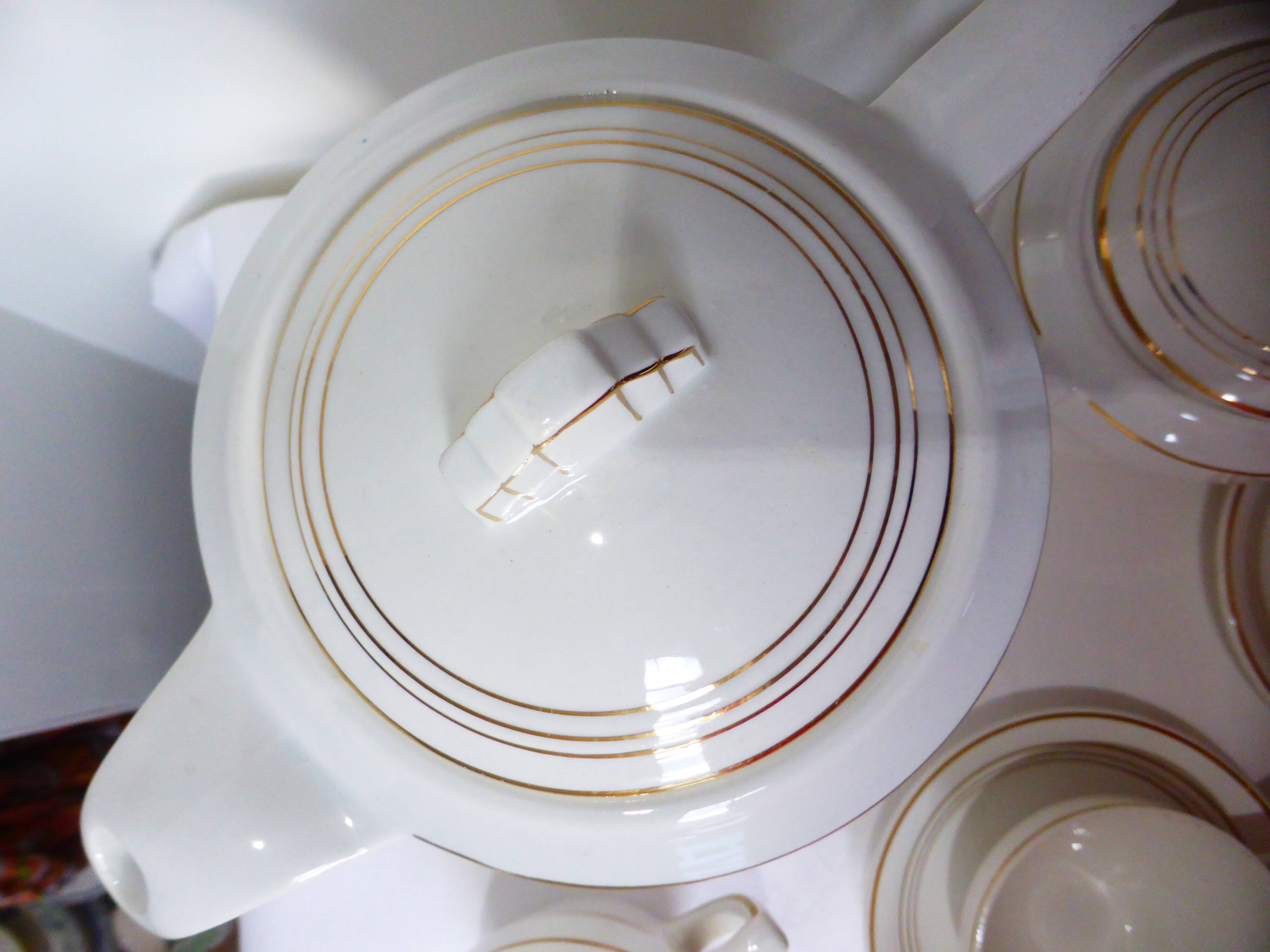 Céranord coffee service with gold trim 220574