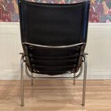 Pair of black leather reclining relaxation armchairs, "Hans Eichenberger" design, 19
