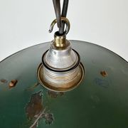 Lumière émaillée verte industrielle, années 1950