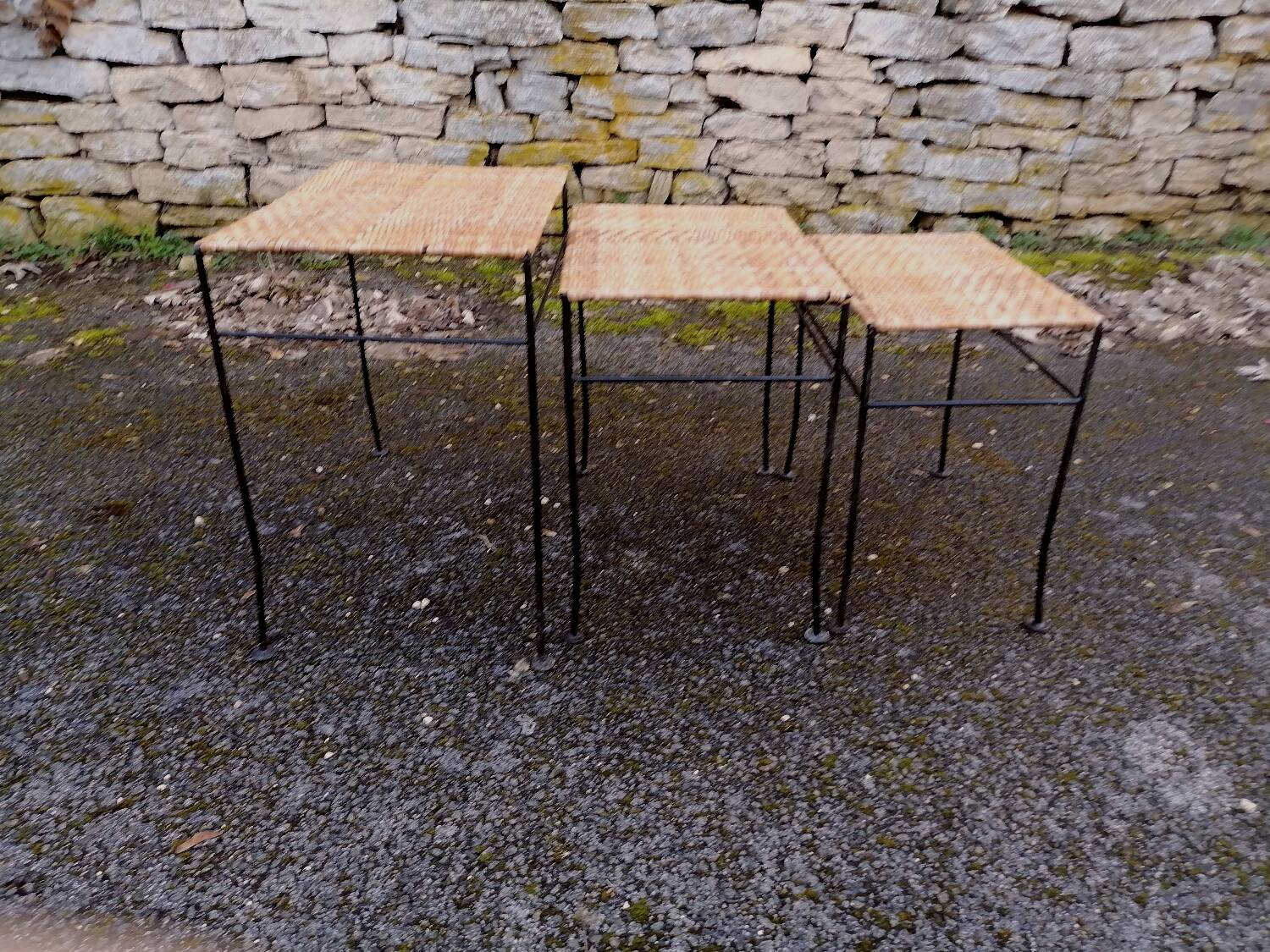 Nesting tables. vintage.