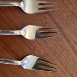 Dessert forks