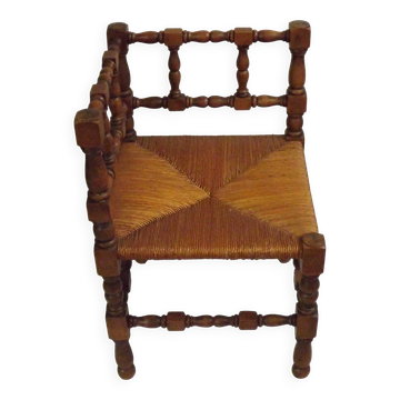 Chaise en bois française antique tournée avec siège Rush