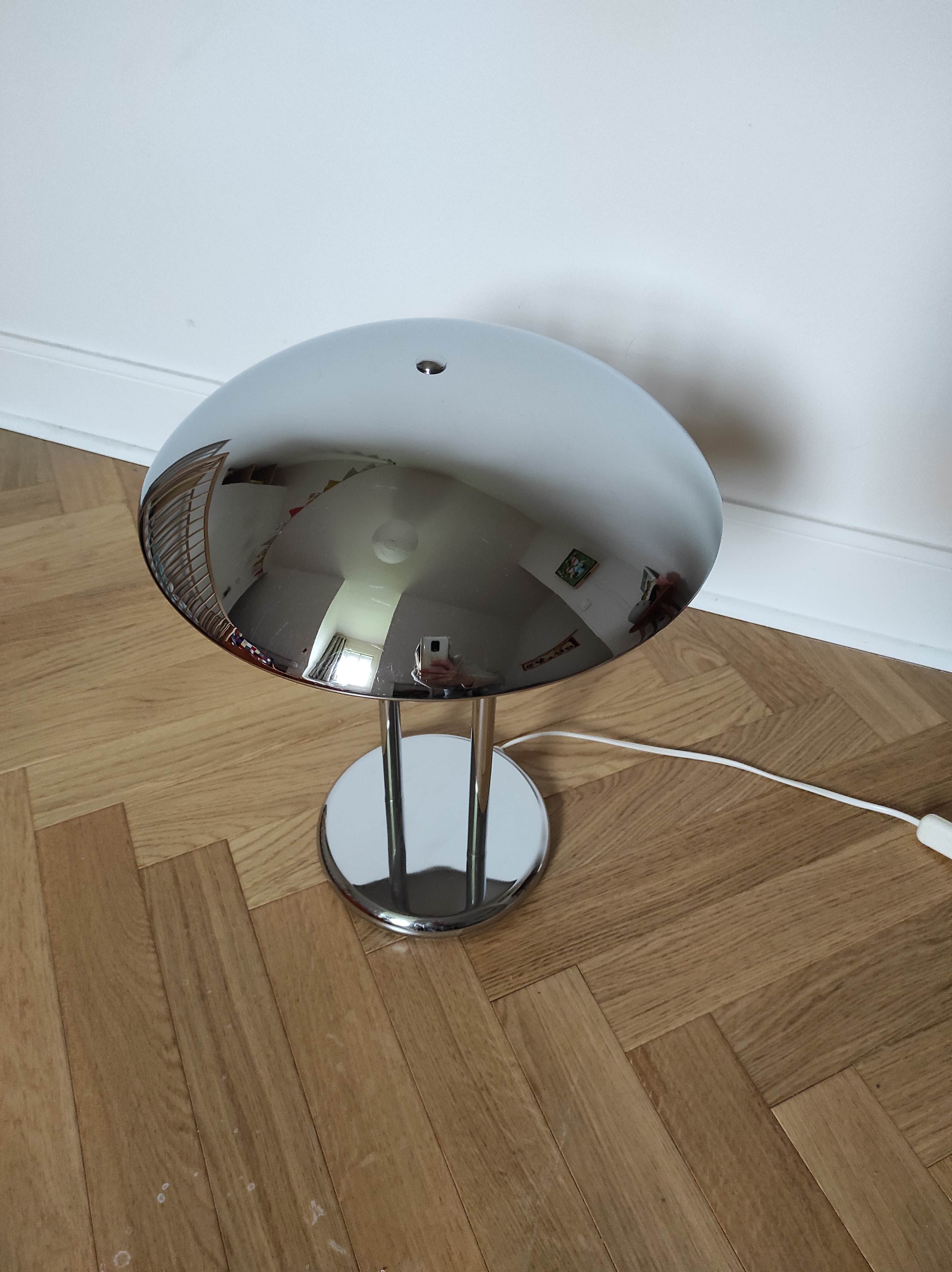 Paire de lampes champignon design Robert Sonneman 1989