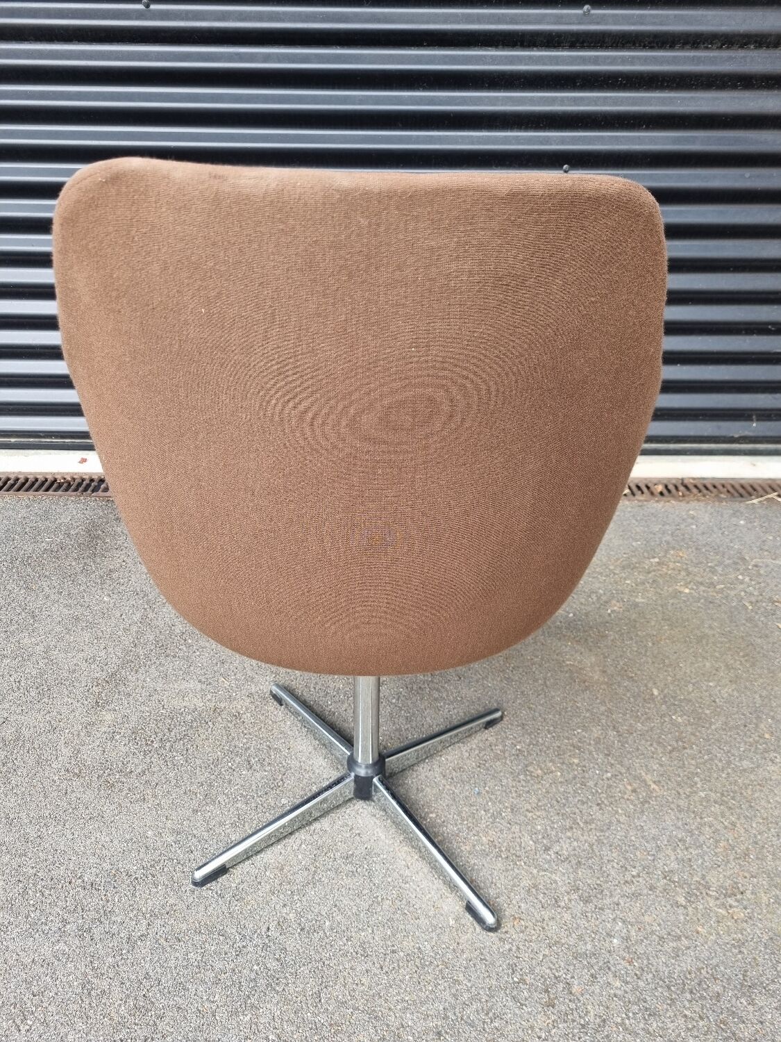 Shell armchair egg 1970