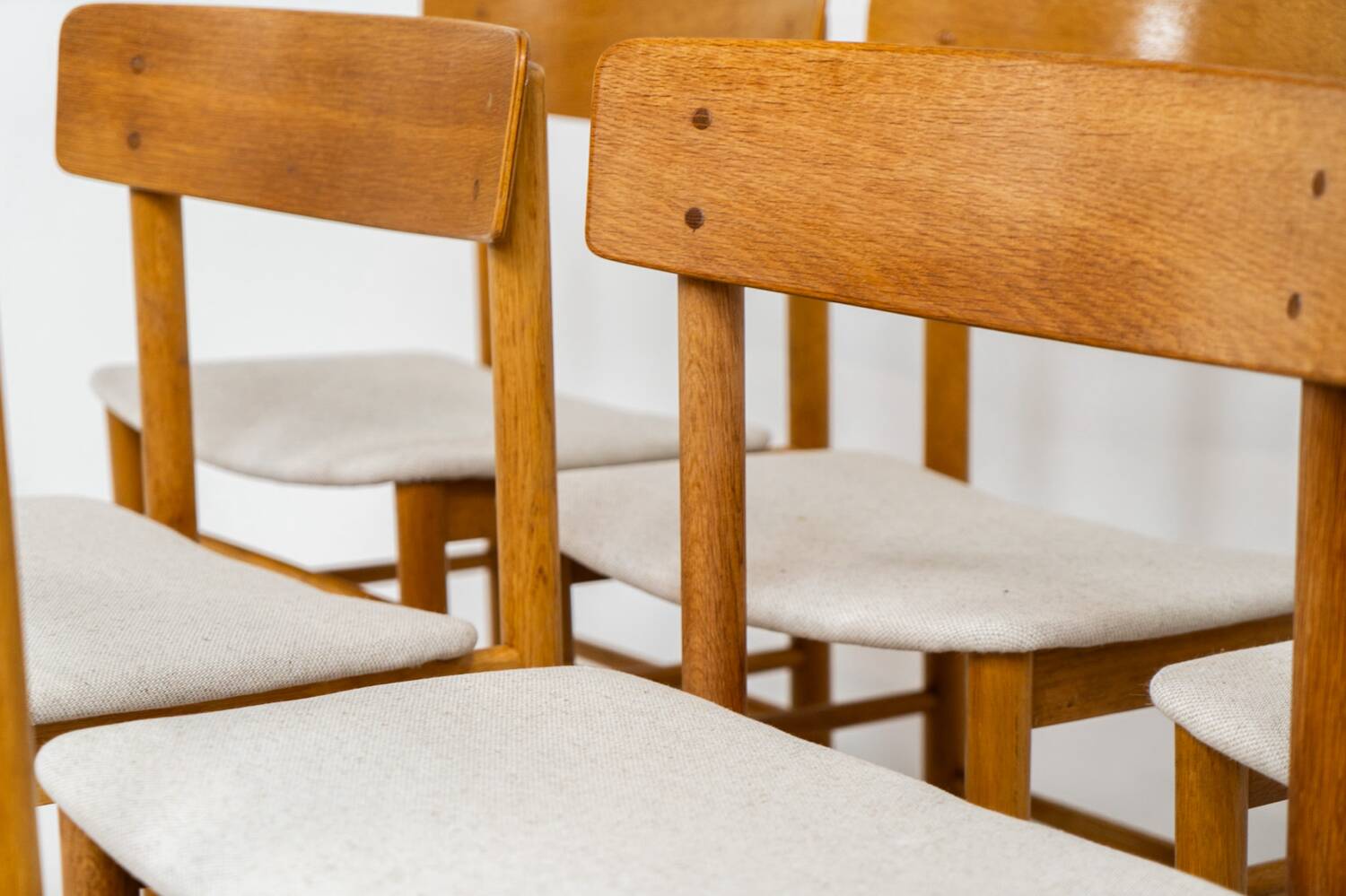 6x Farstrup Model 250 chairs