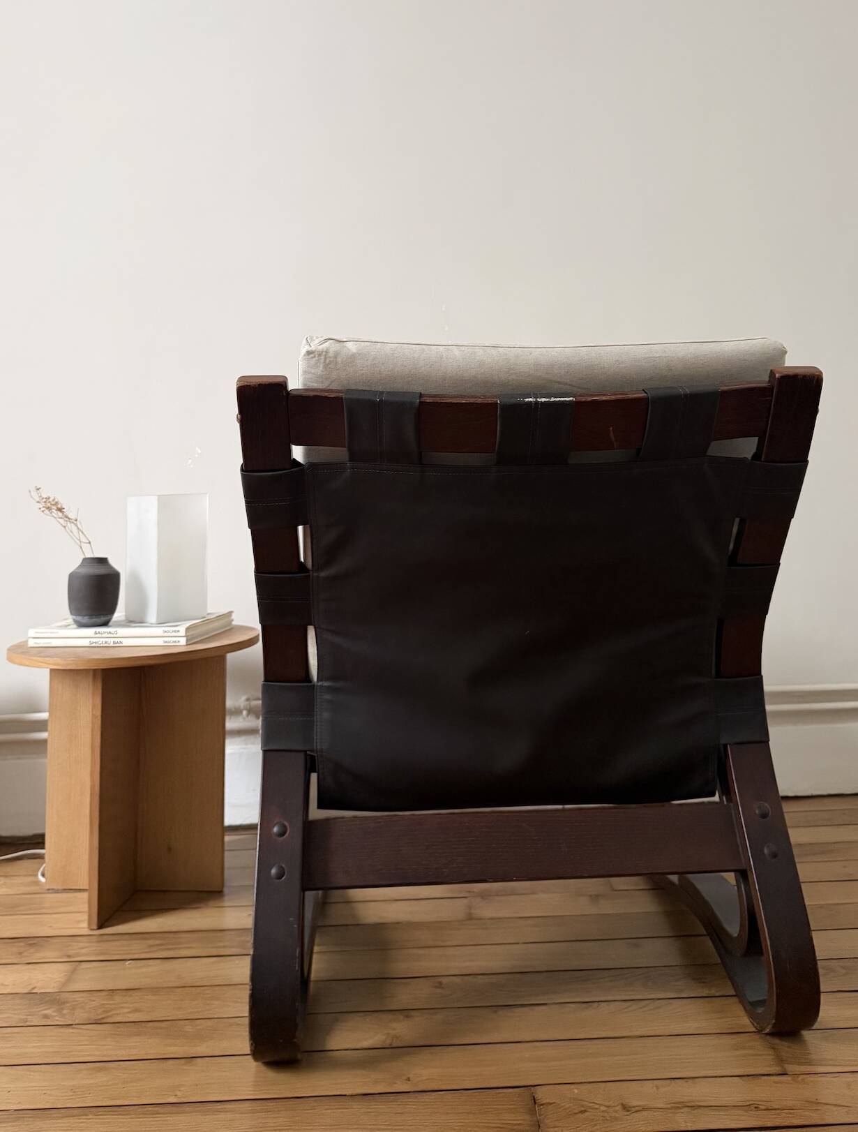 Skyline Scandinavian armchair by Einar Hove