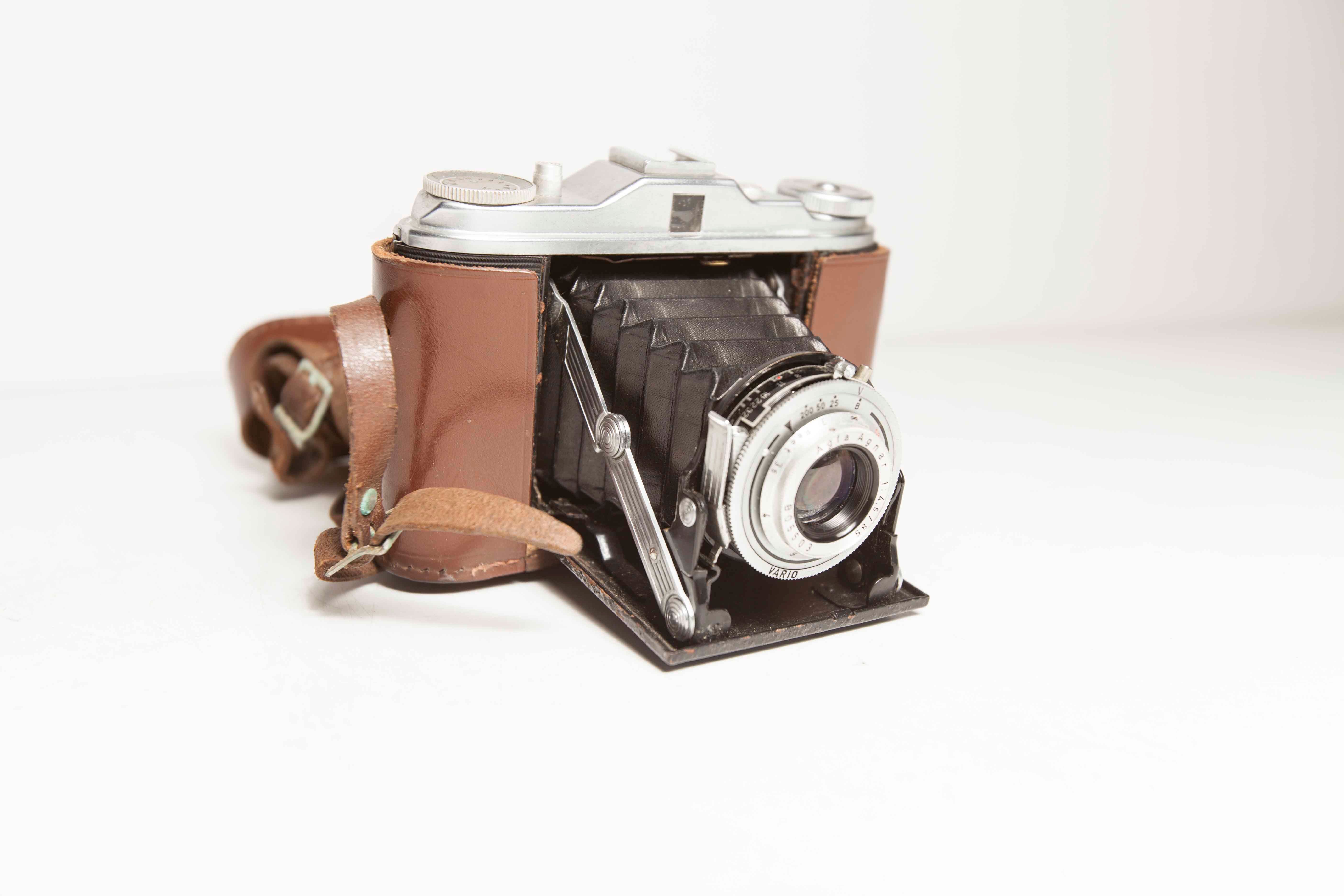 1951 Agfa Isolette I film camera made in Germany