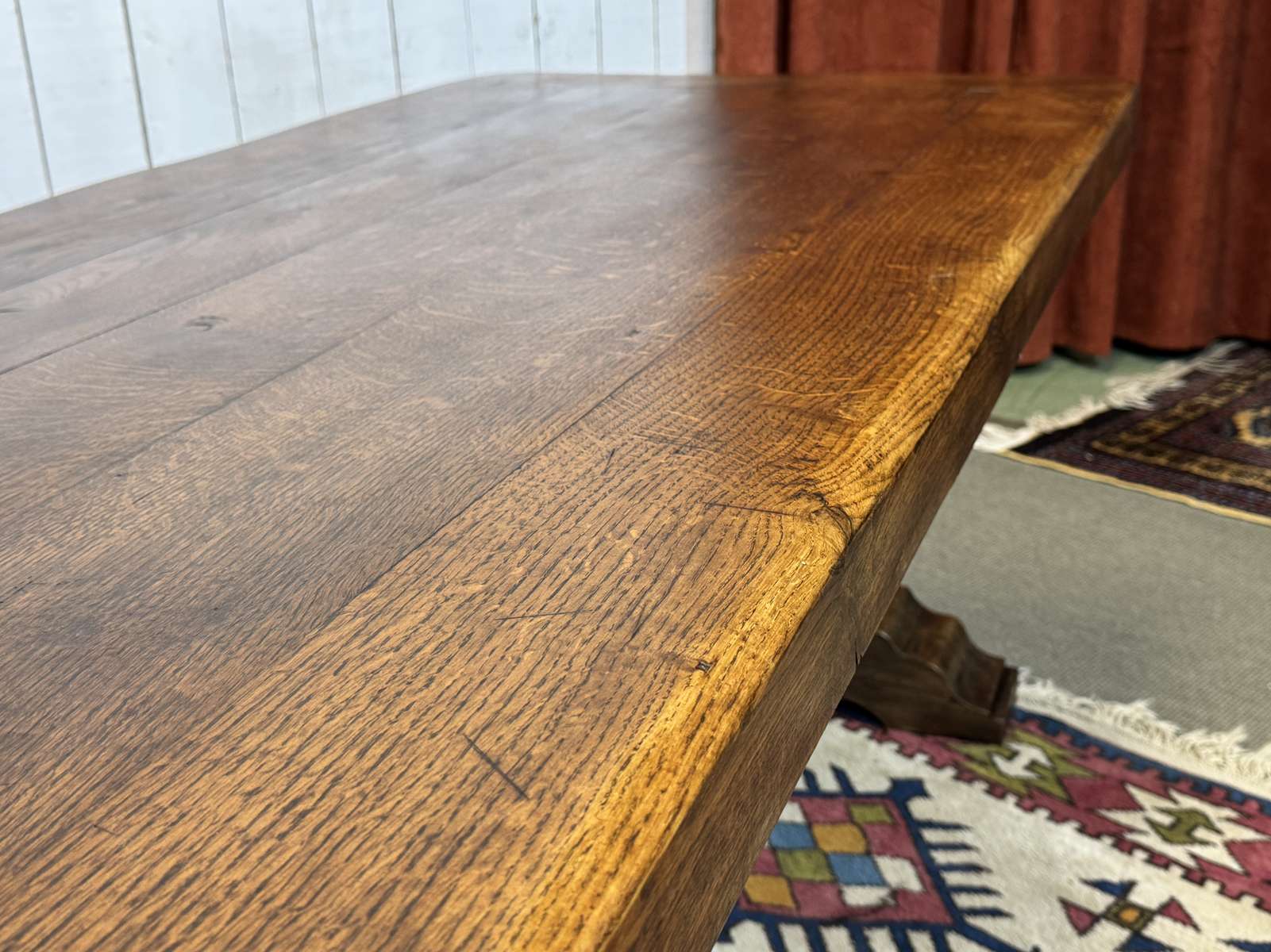 Monastery table in oak from the early 20th century.