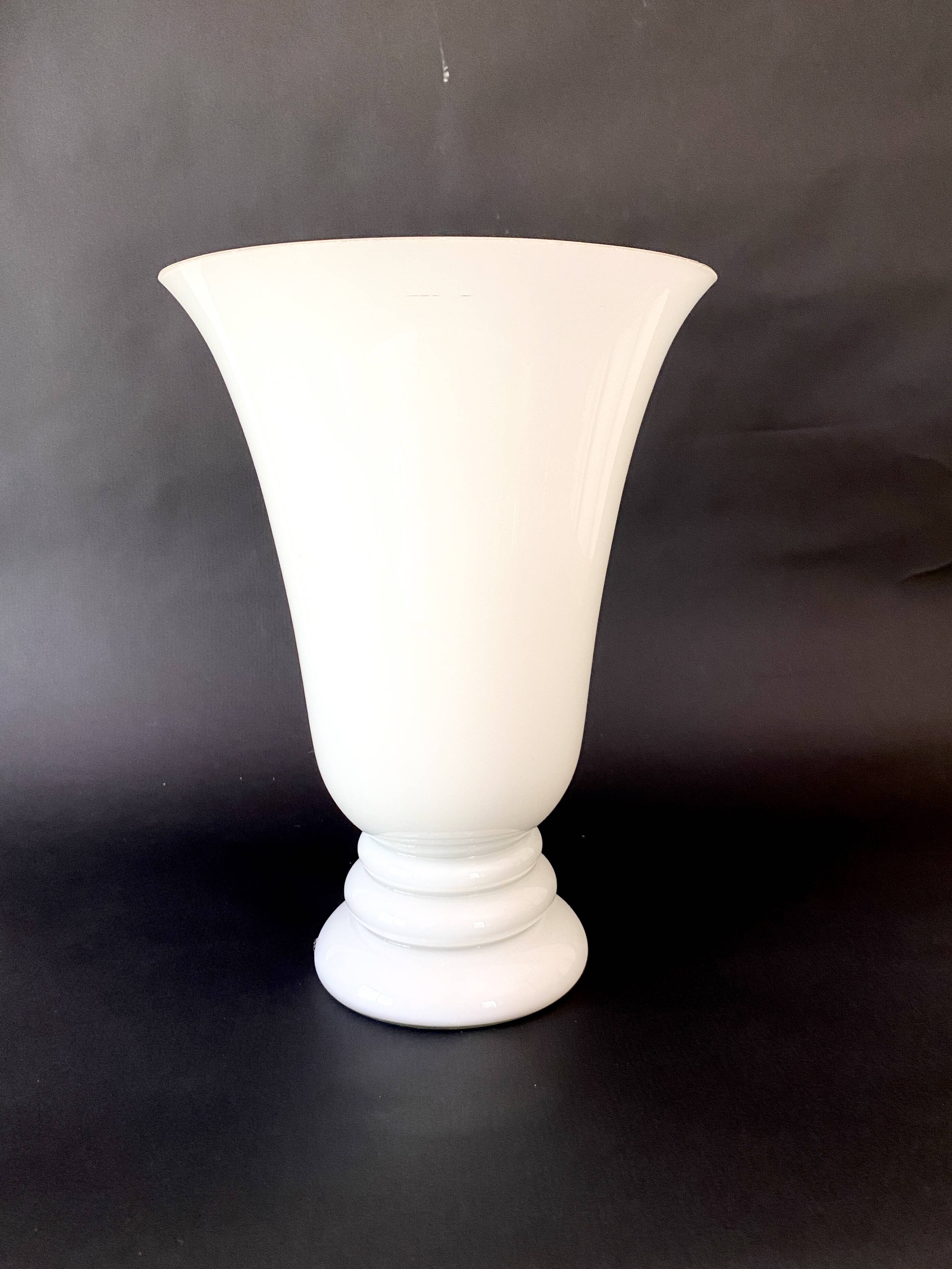 Lamoe tulipe en opaline, câble tissu neuf