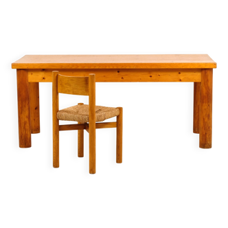 Bureau René Martin et chaise Méribel de Charlotte Perriand 1955