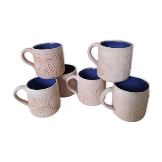 6 mugs en terre cuite