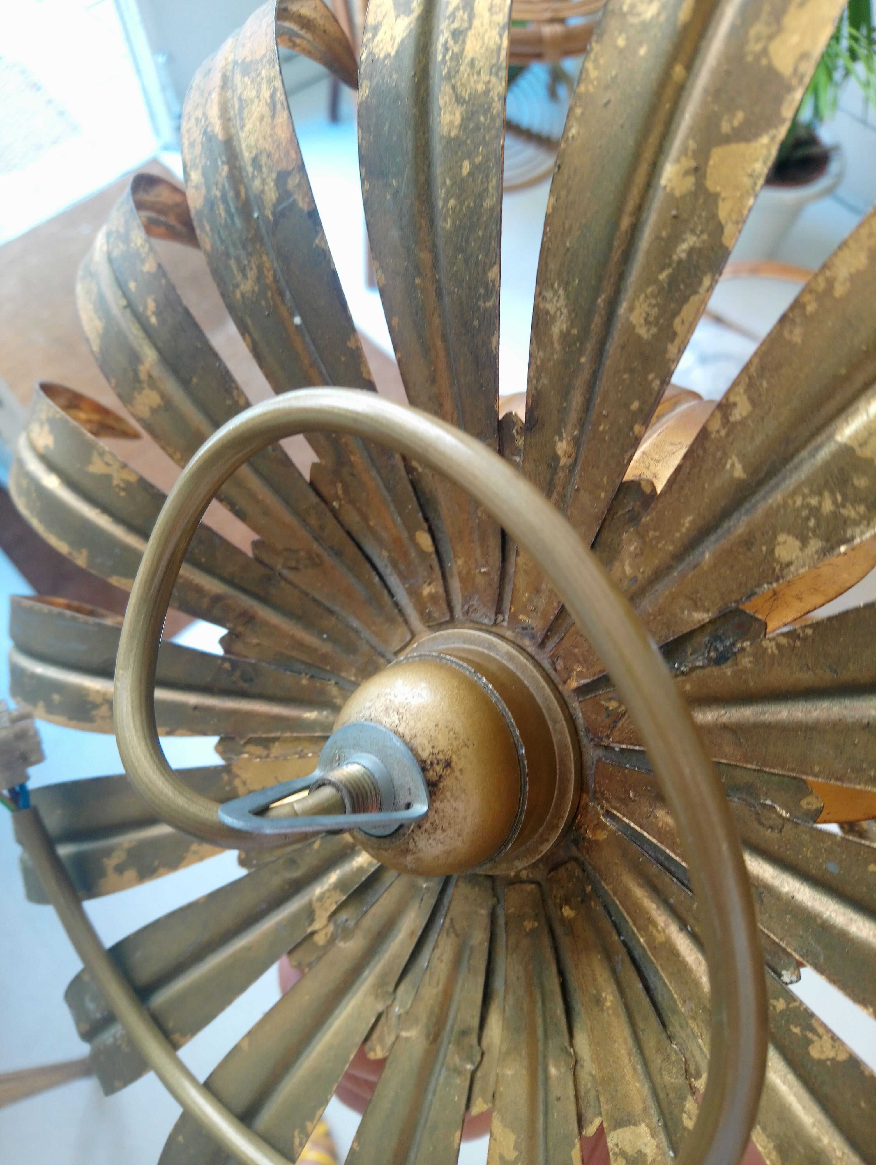 Wall lamp or ceiling light lamp in golden flower