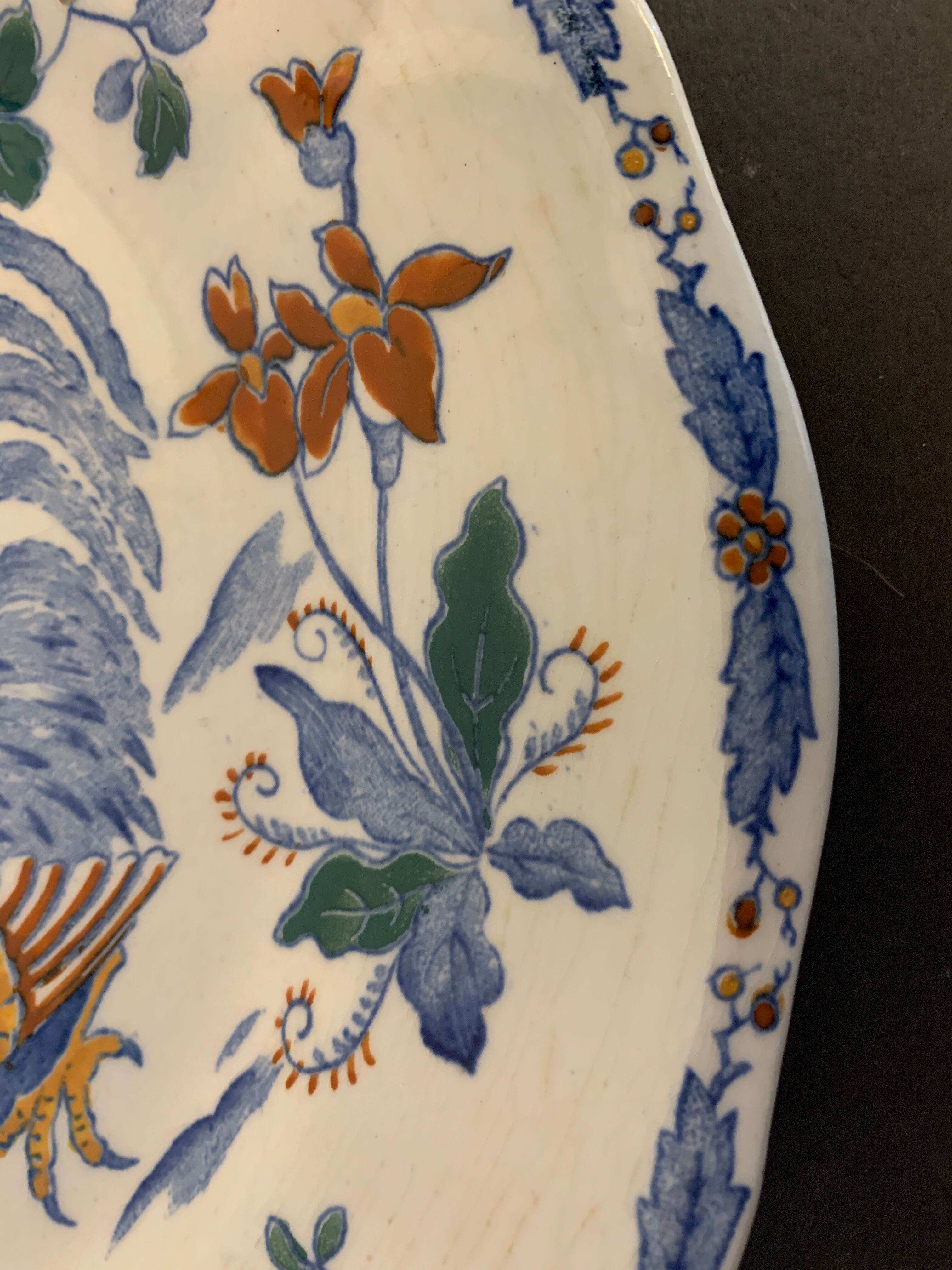 11 flat plates Rooster with Peonies, Gien earthenware