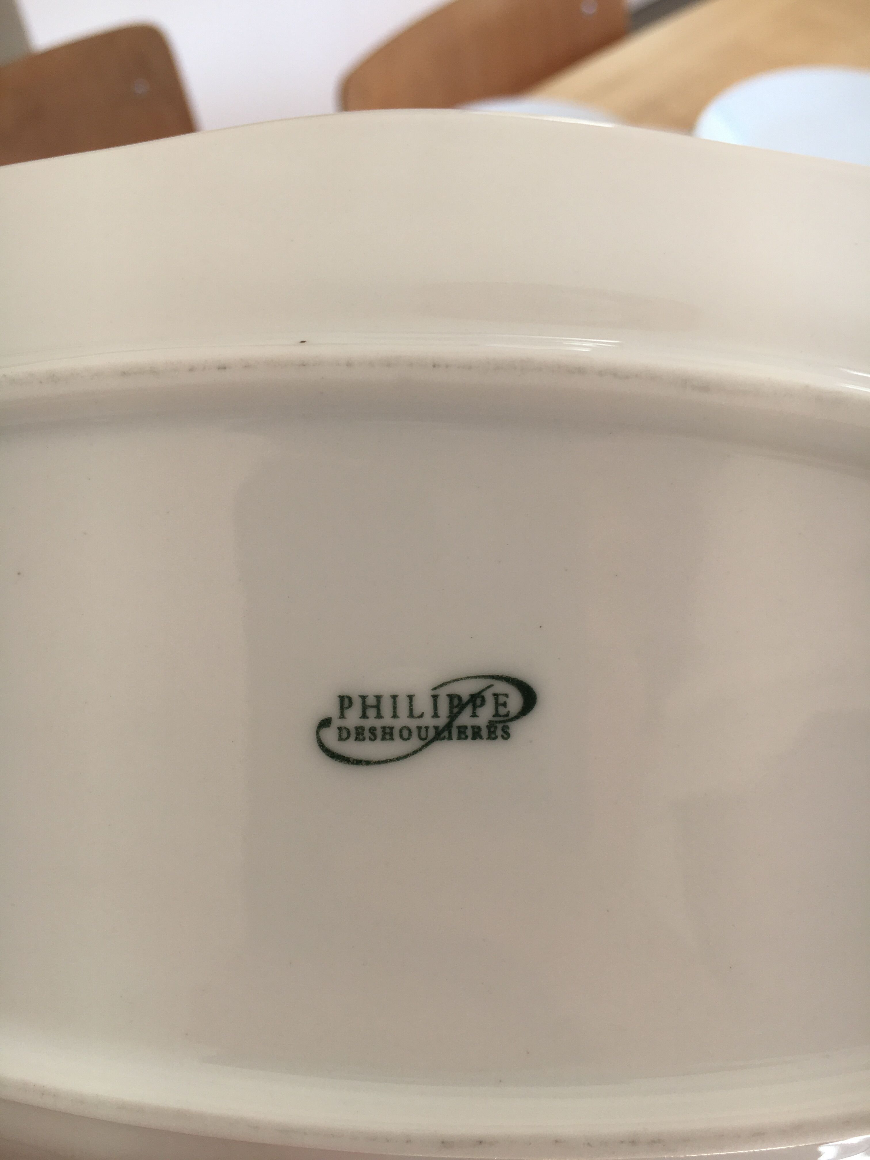 78-piece dish service