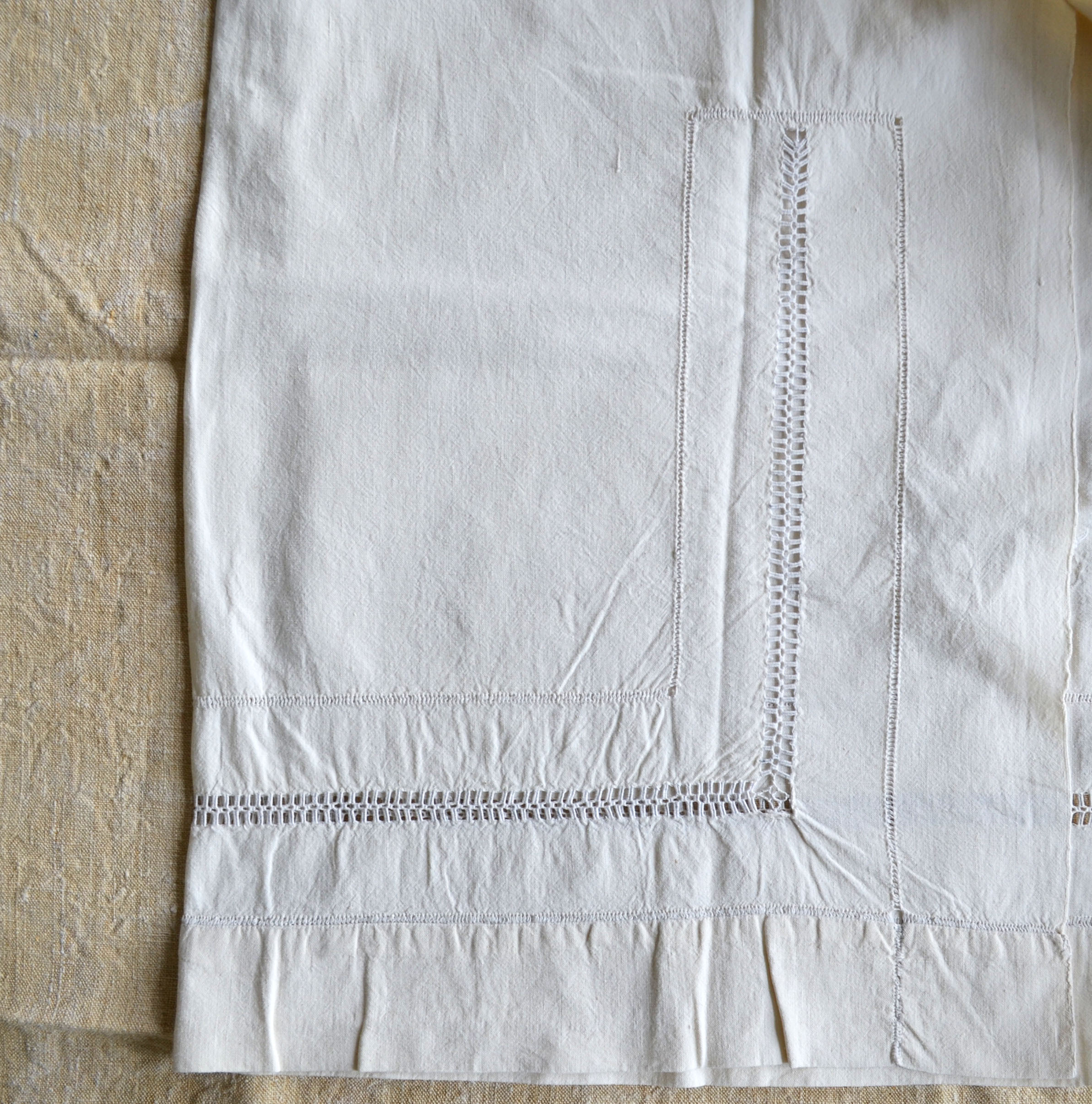 Ancient mestizo sheet embroidered