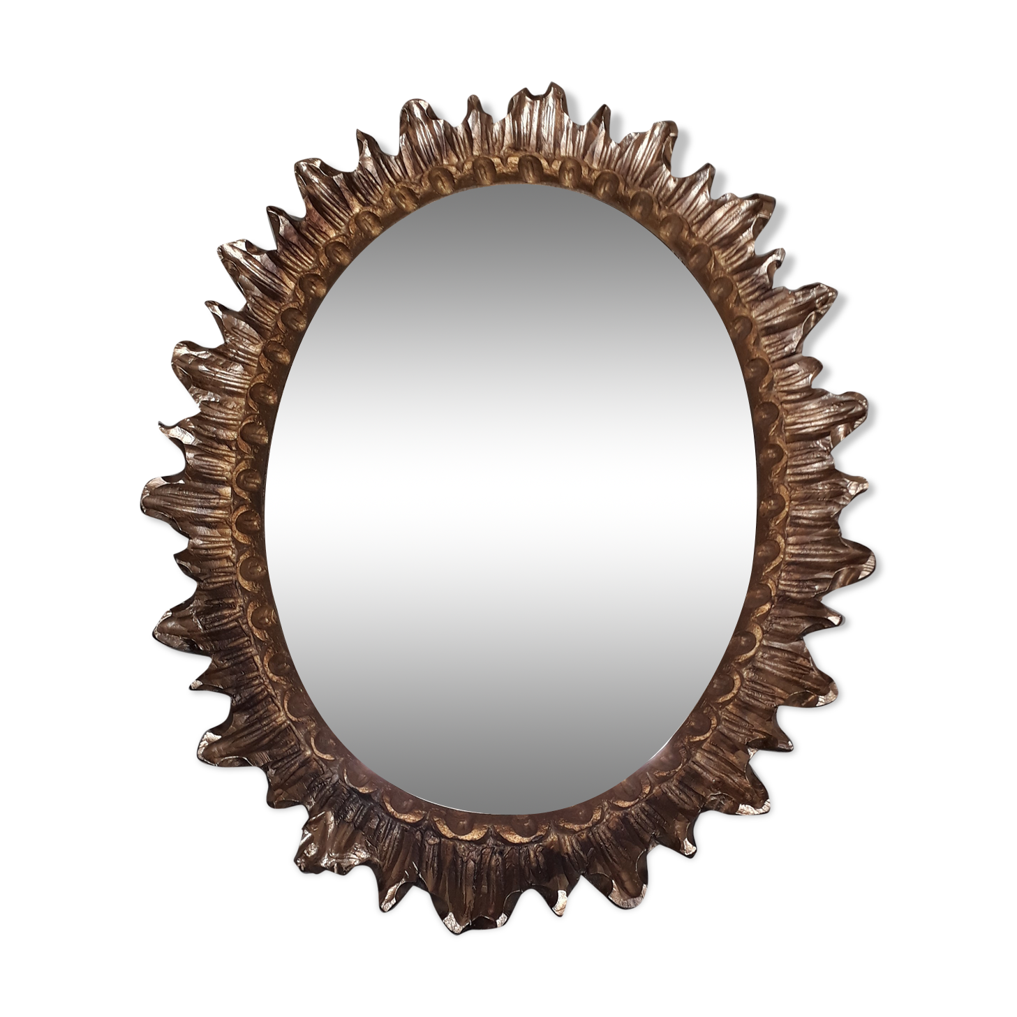 Oval sun mirror made of gilded solid wood