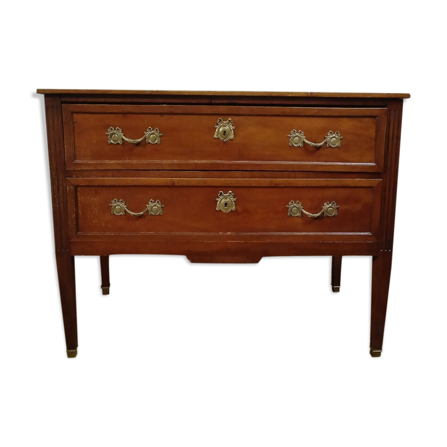 Louis XVI walnut and walnut bramble chest of drawers