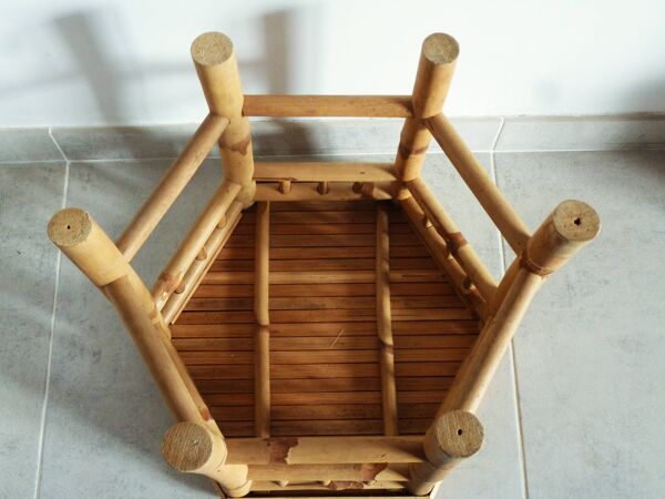 Table d'appoint en bambou, table basse bambou, tabouret bambou.