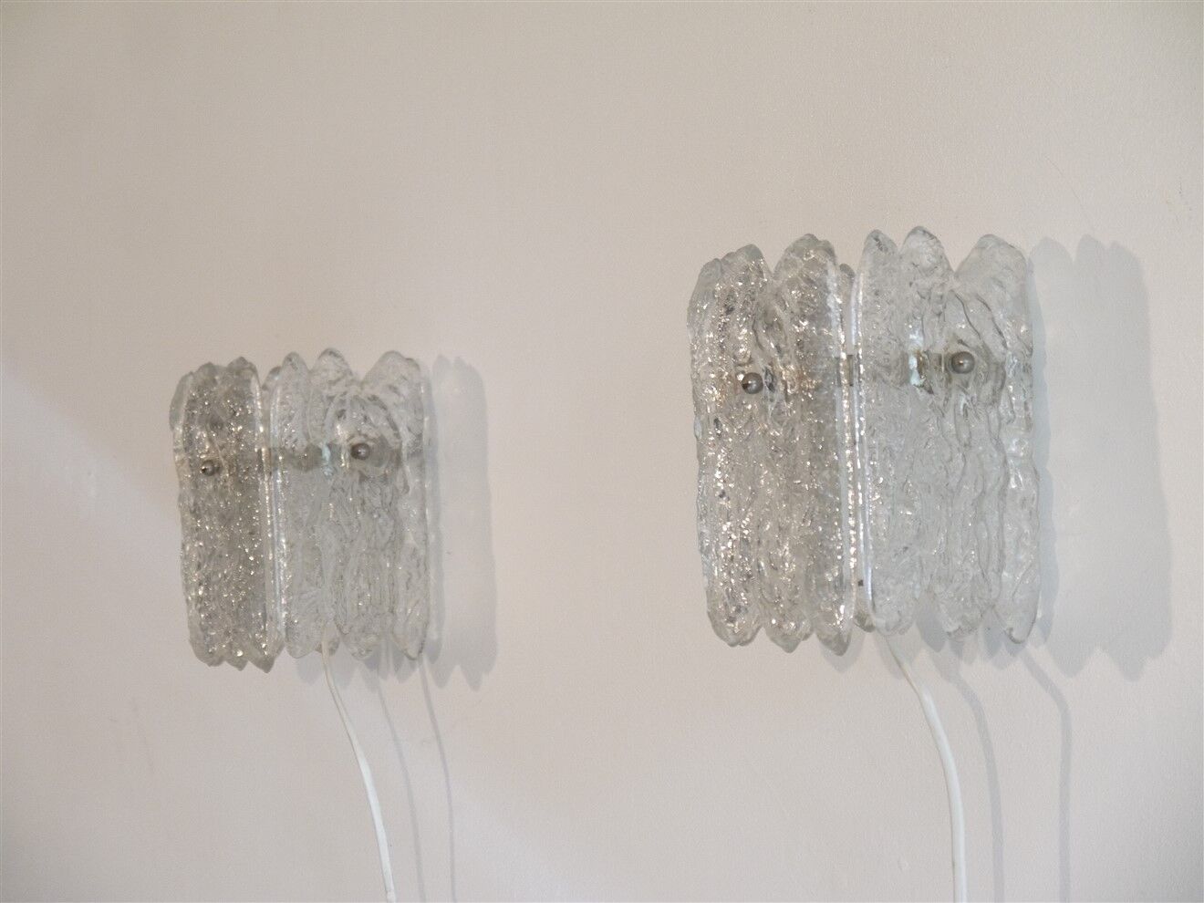 Pair of Scandinavian wall lamps in glass from Orrefors 1960
