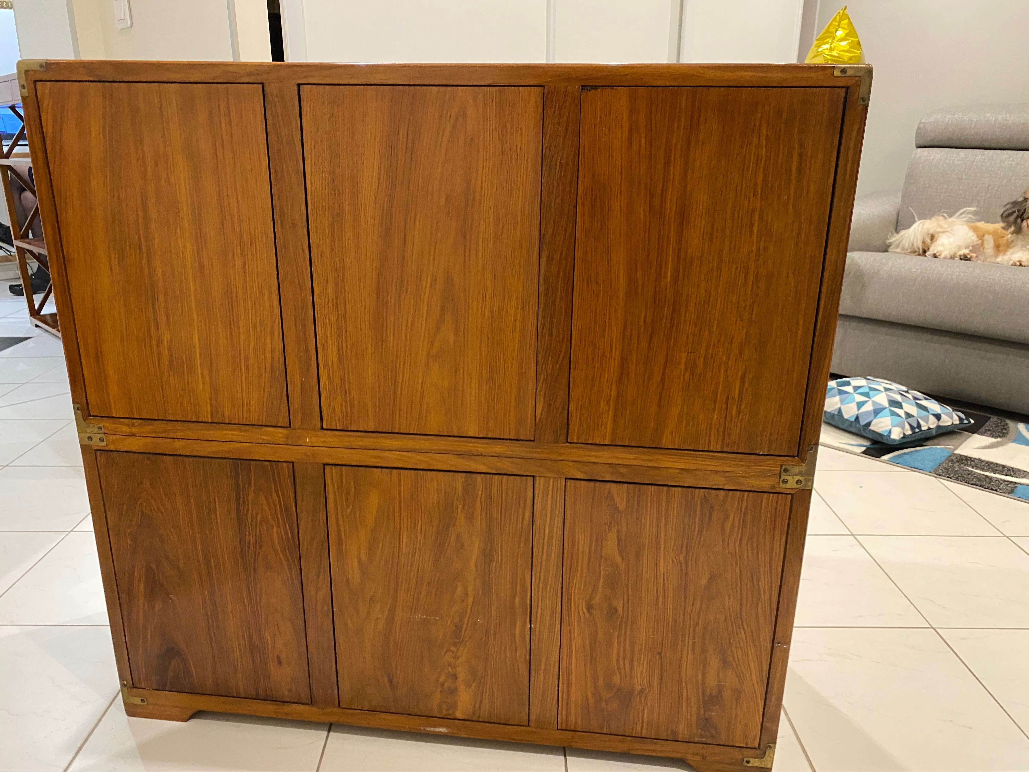 Dresser starbay Pamir