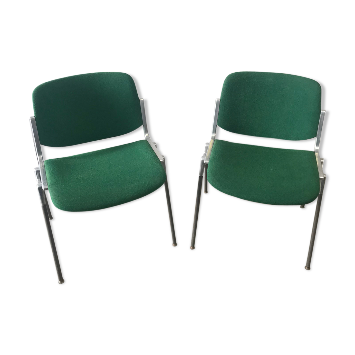 Pair of DSC 106 chairs by Giancarlo Piretti for Castelli
