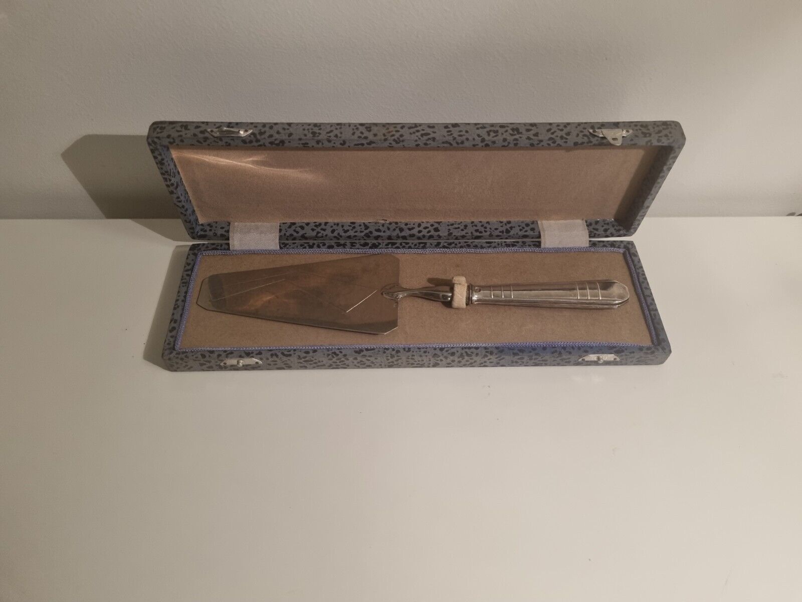 Old pie shovel silver metal