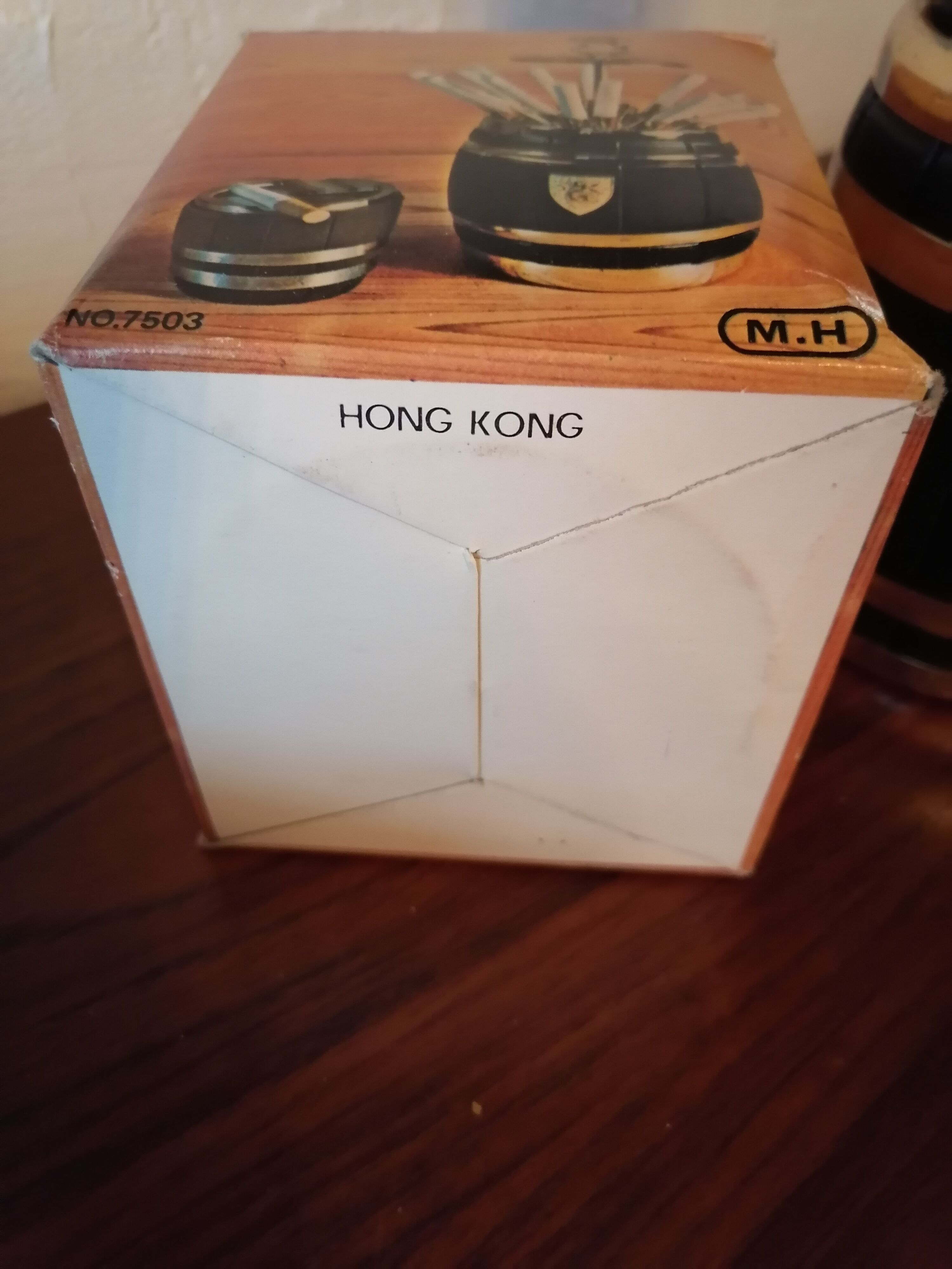 Cigarette holder form barrel and box 1960