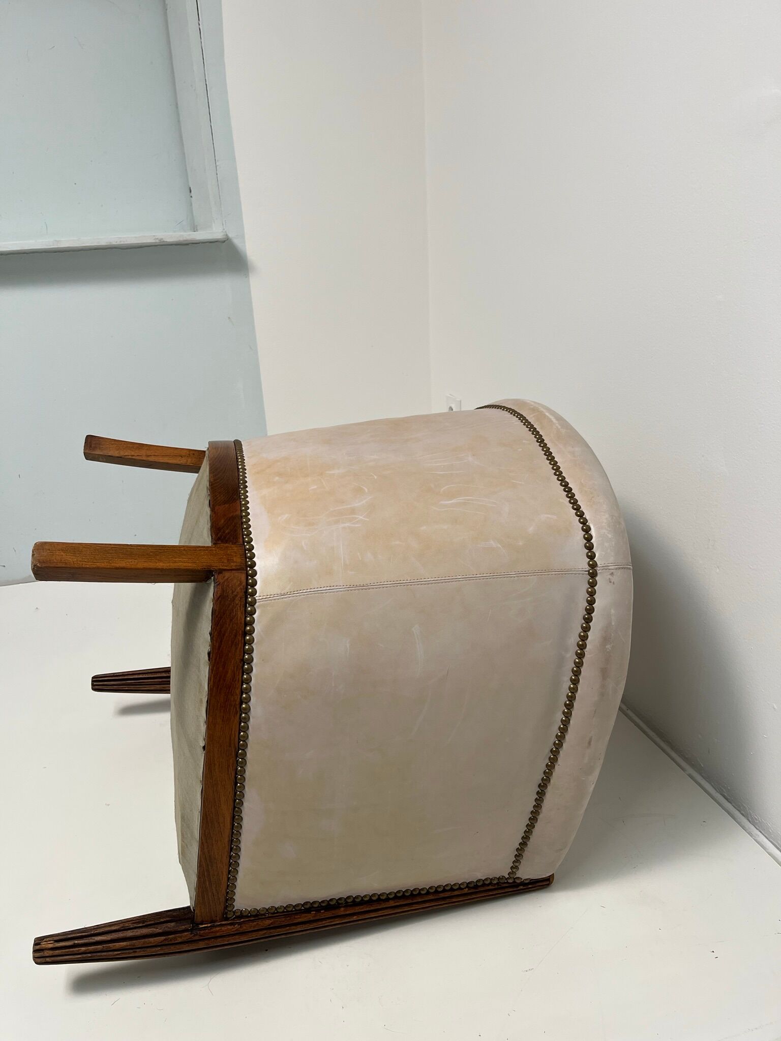 Skai barrel armchair from the 20s-30s