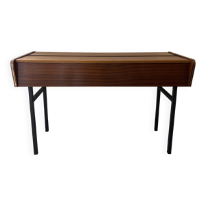 Console de style scandinave,
