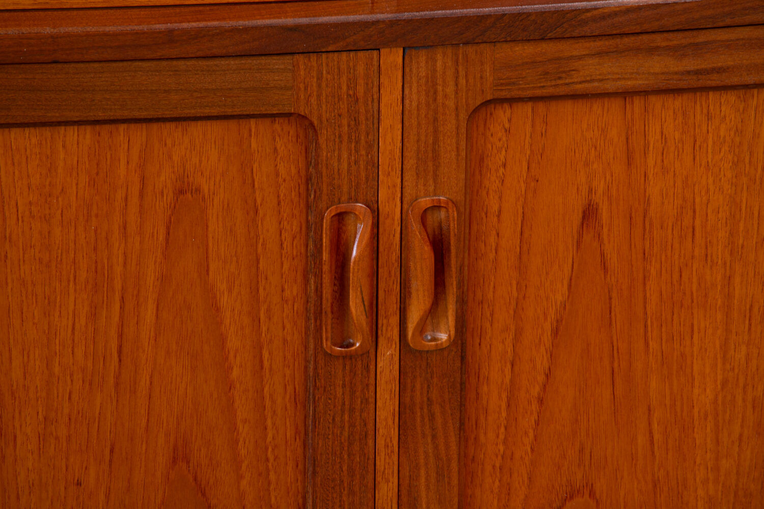 Vintage Scandinavian sideboard 1960